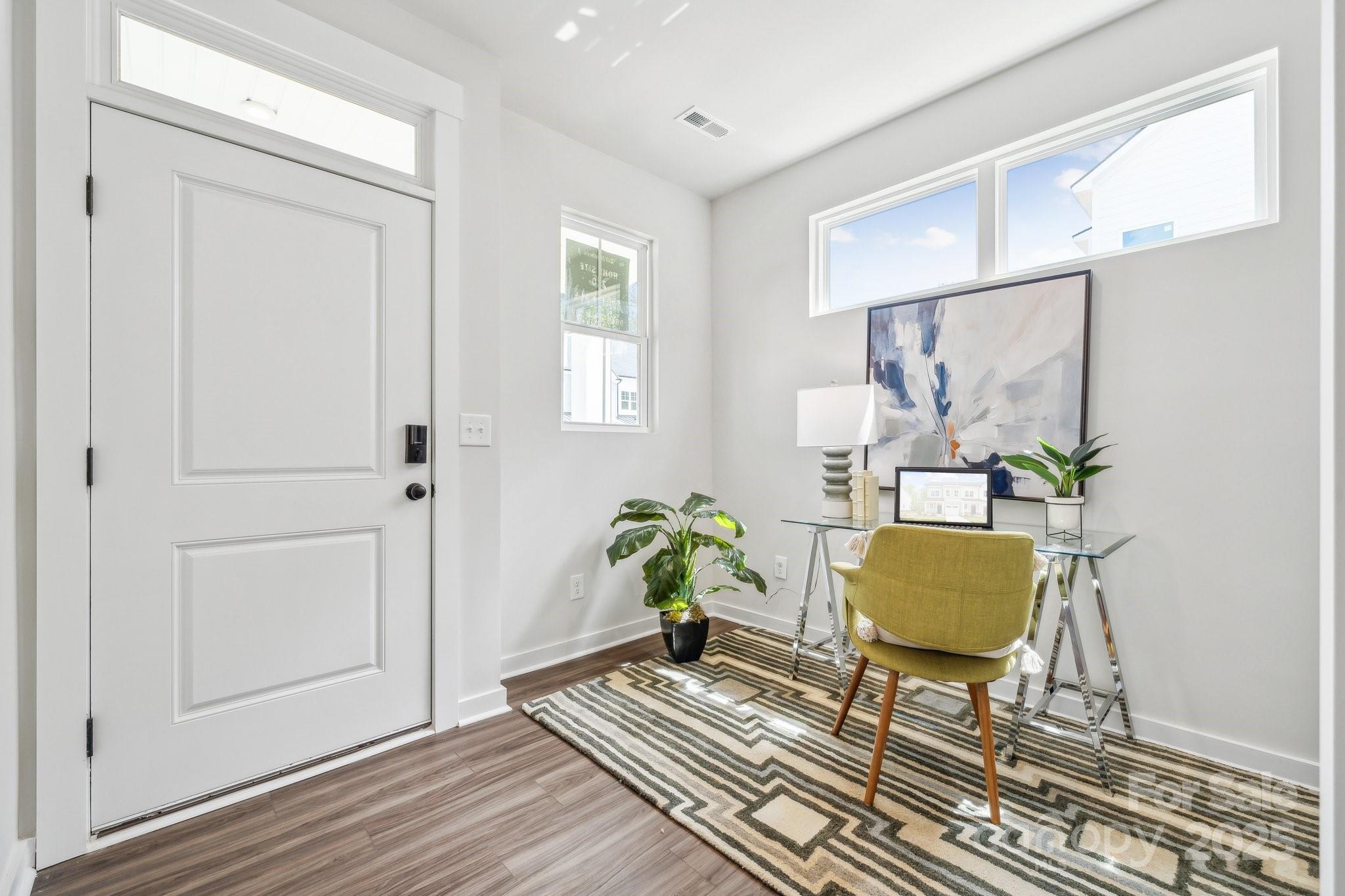 3062 Finchborough Court #240 — Charlotte