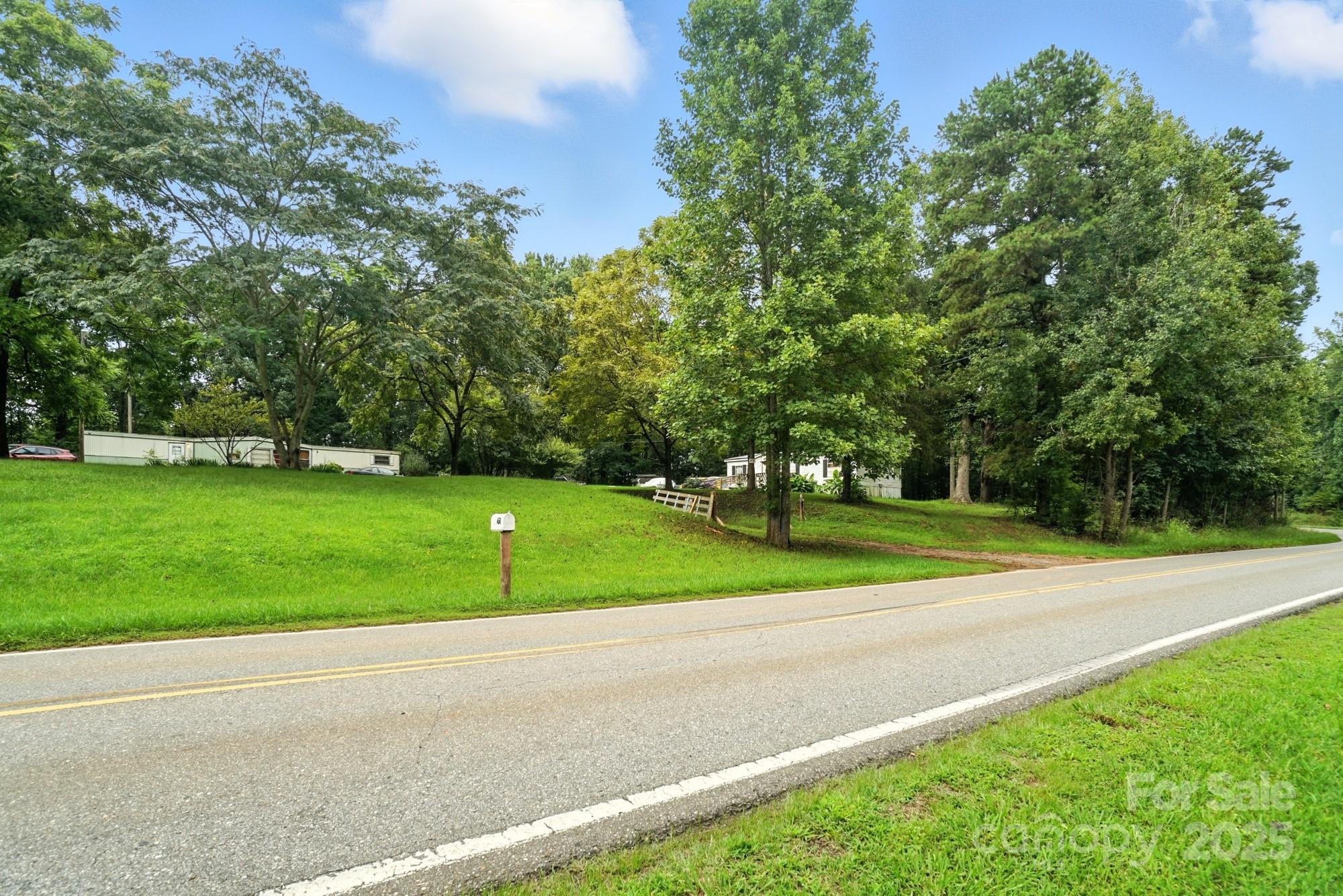 450 Dixon School Road — Kings Mountain