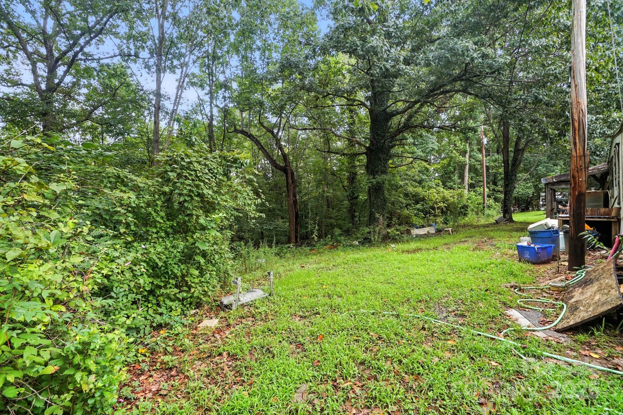 450 Dixon School Road — Kings Mountain