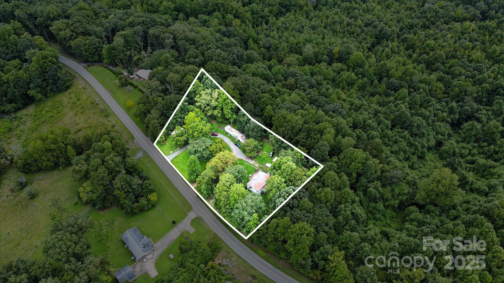 450 Dixon School Road — Kings Mountain