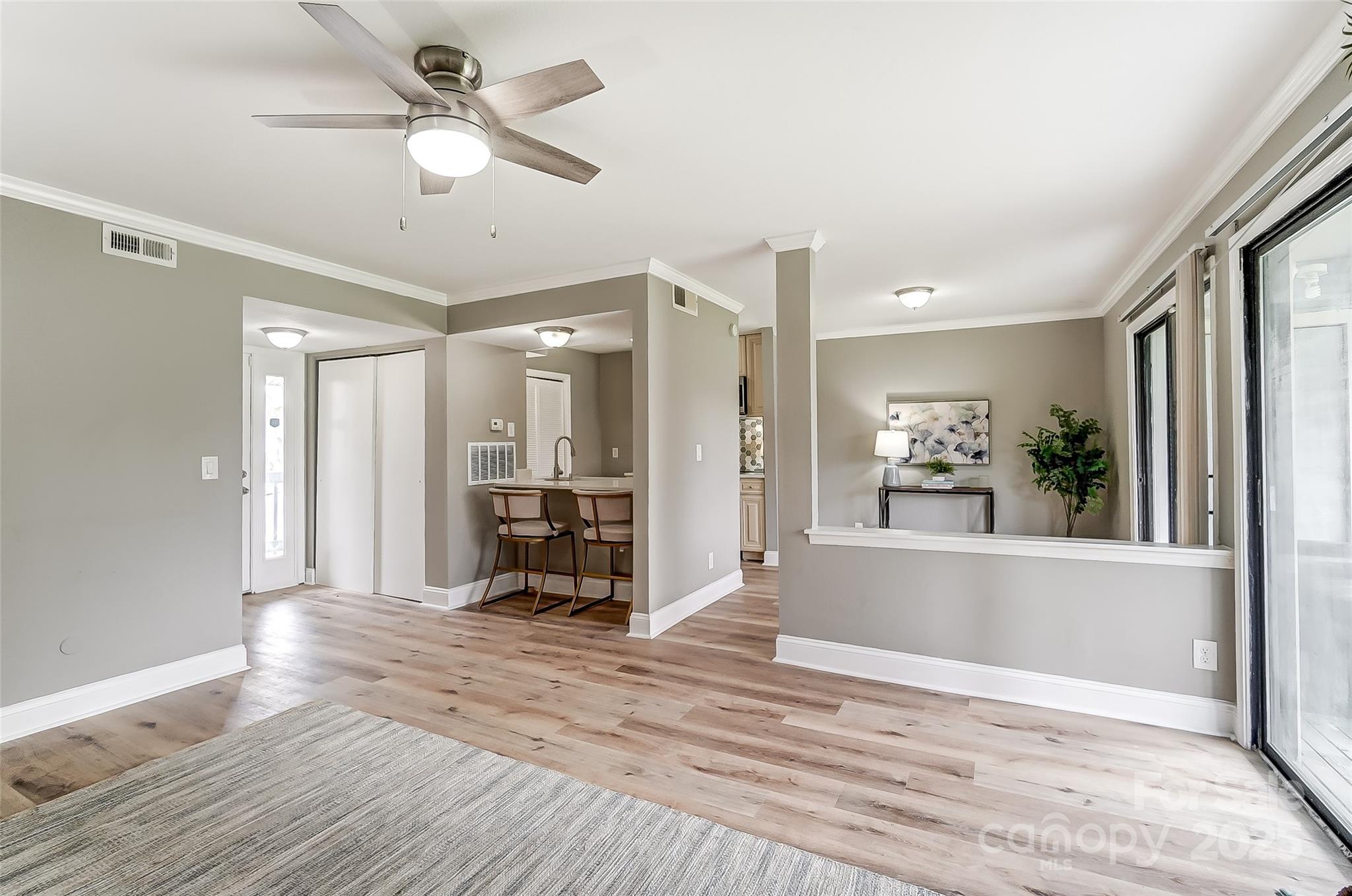 11039 Harrowfield Road — Charlotte