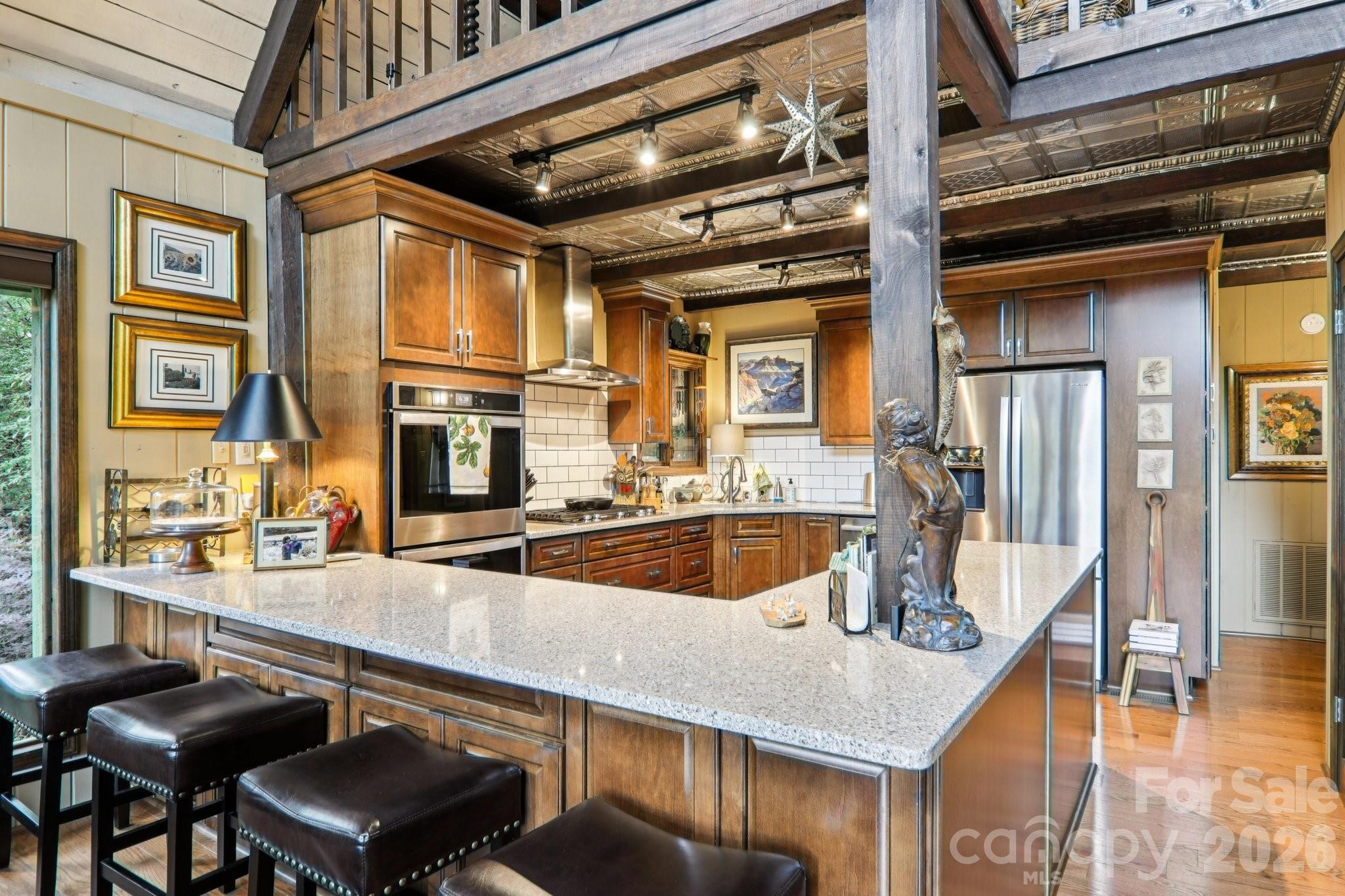 19 High Terrain Drive — Burnsville