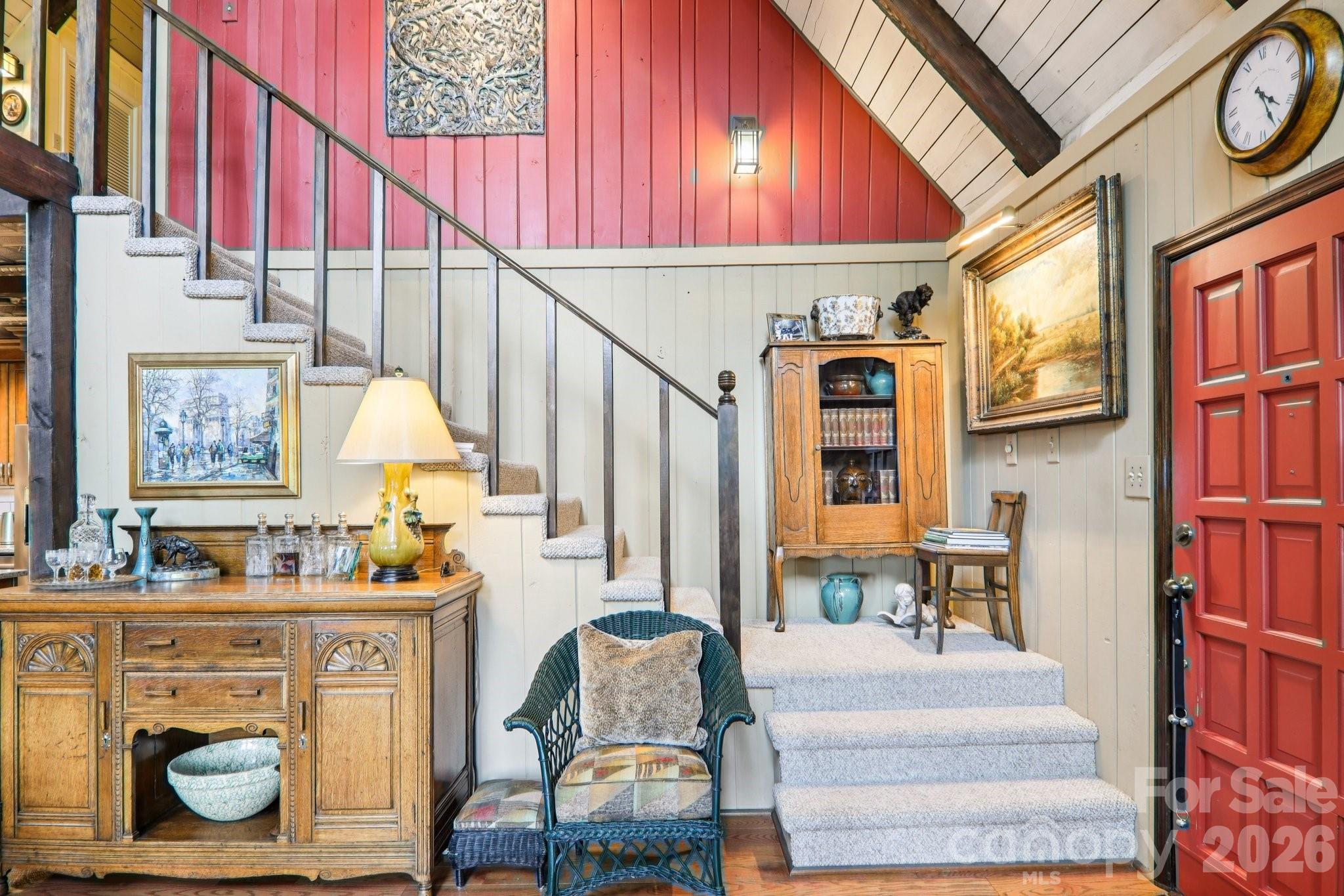 19 High Terrain Drive — Burnsville