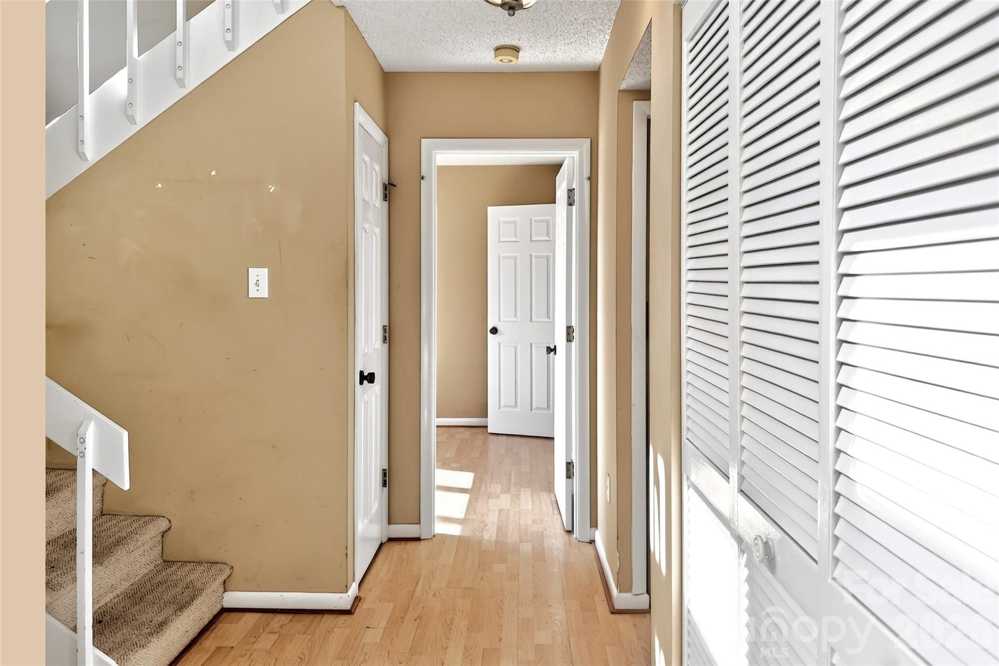 3B Lynx Drive — Black Mountain