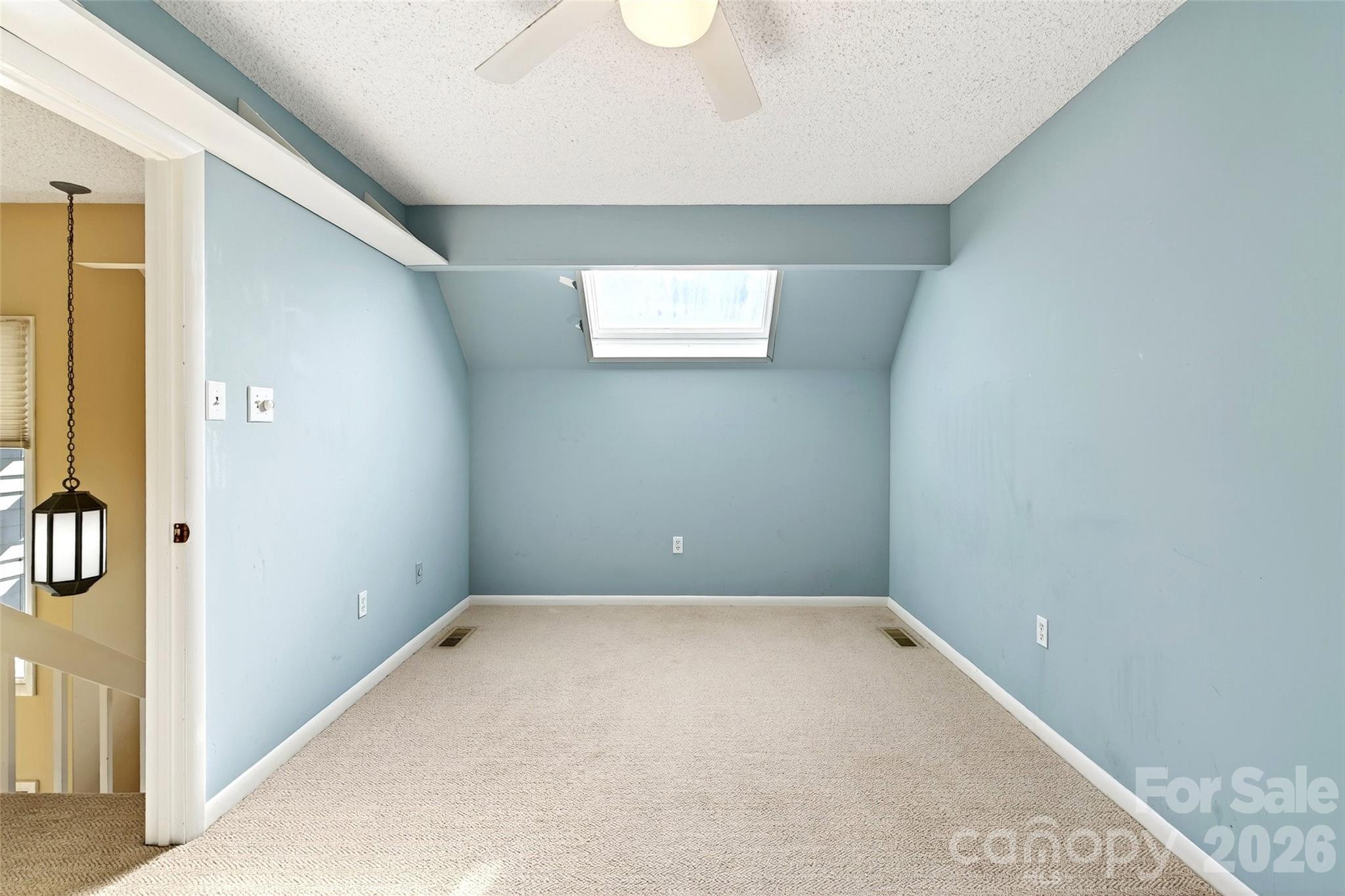 3B Lynx Drive — Black Mountain