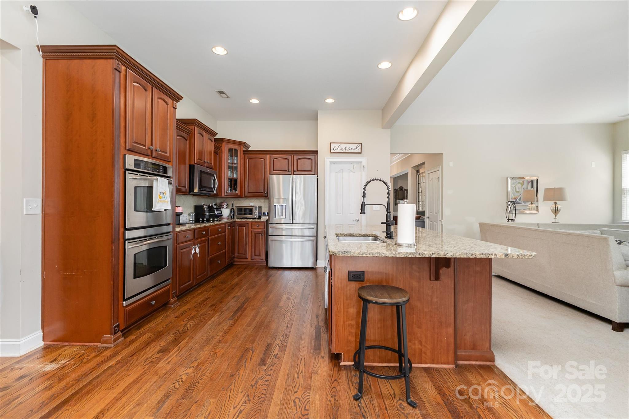 7521 Chaddsley Drive — Huntersville