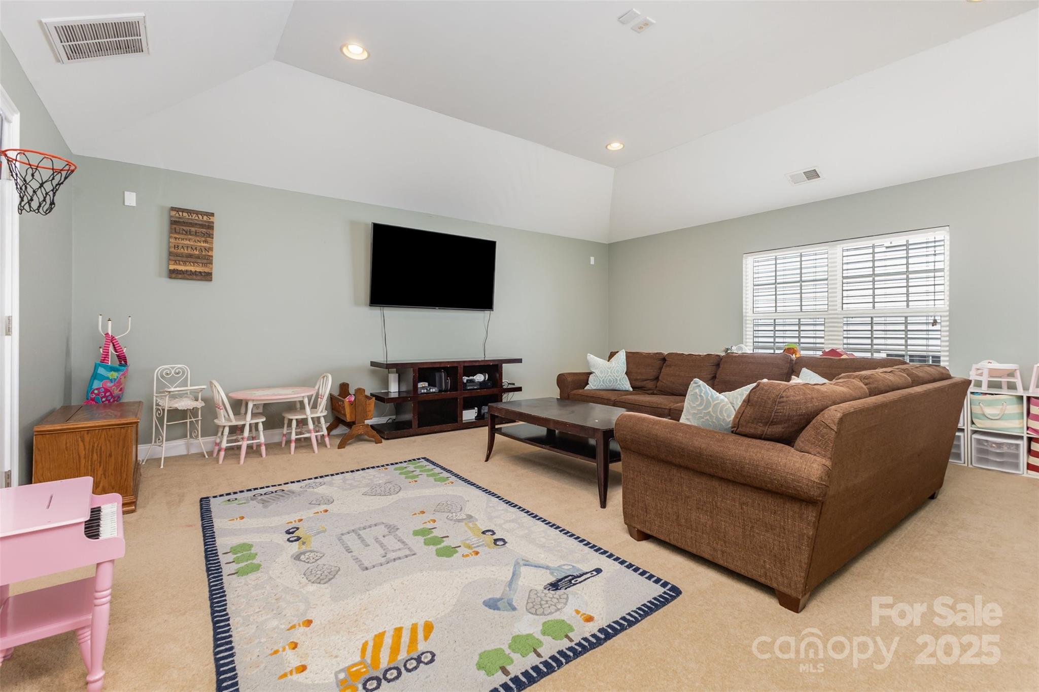 7521 Chaddsley Drive — Huntersville