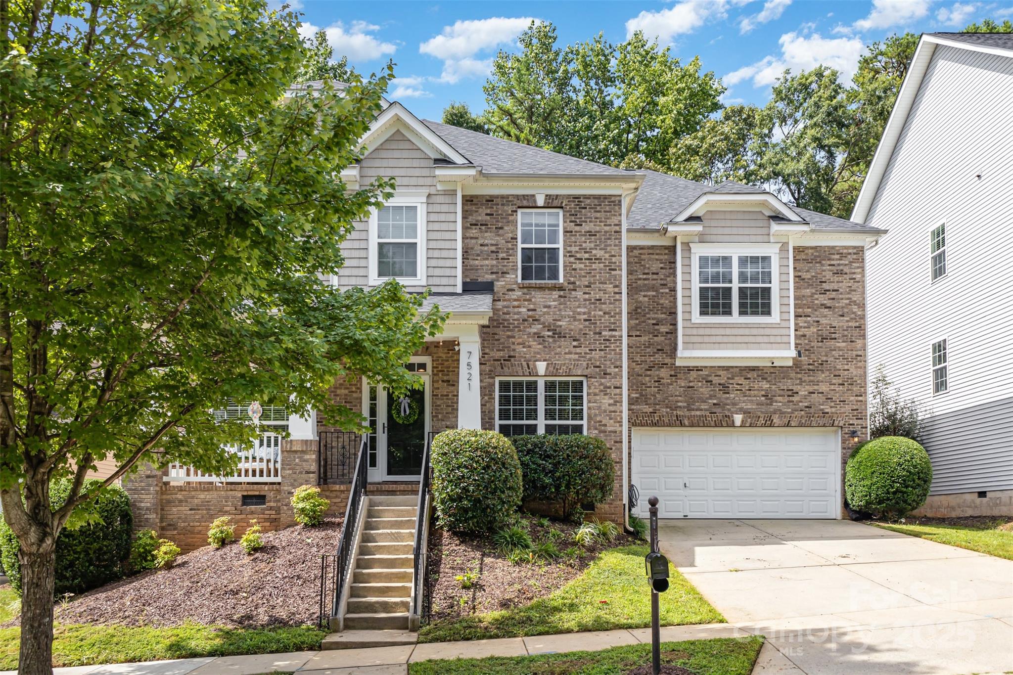 7521 Chaddsley Drive — Huntersville