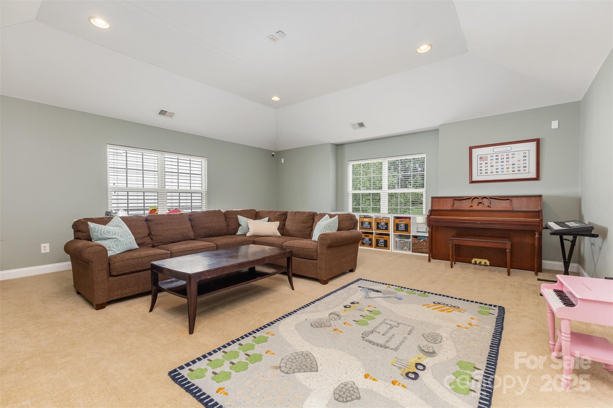 7521 Chaddsley Drive — Huntersville