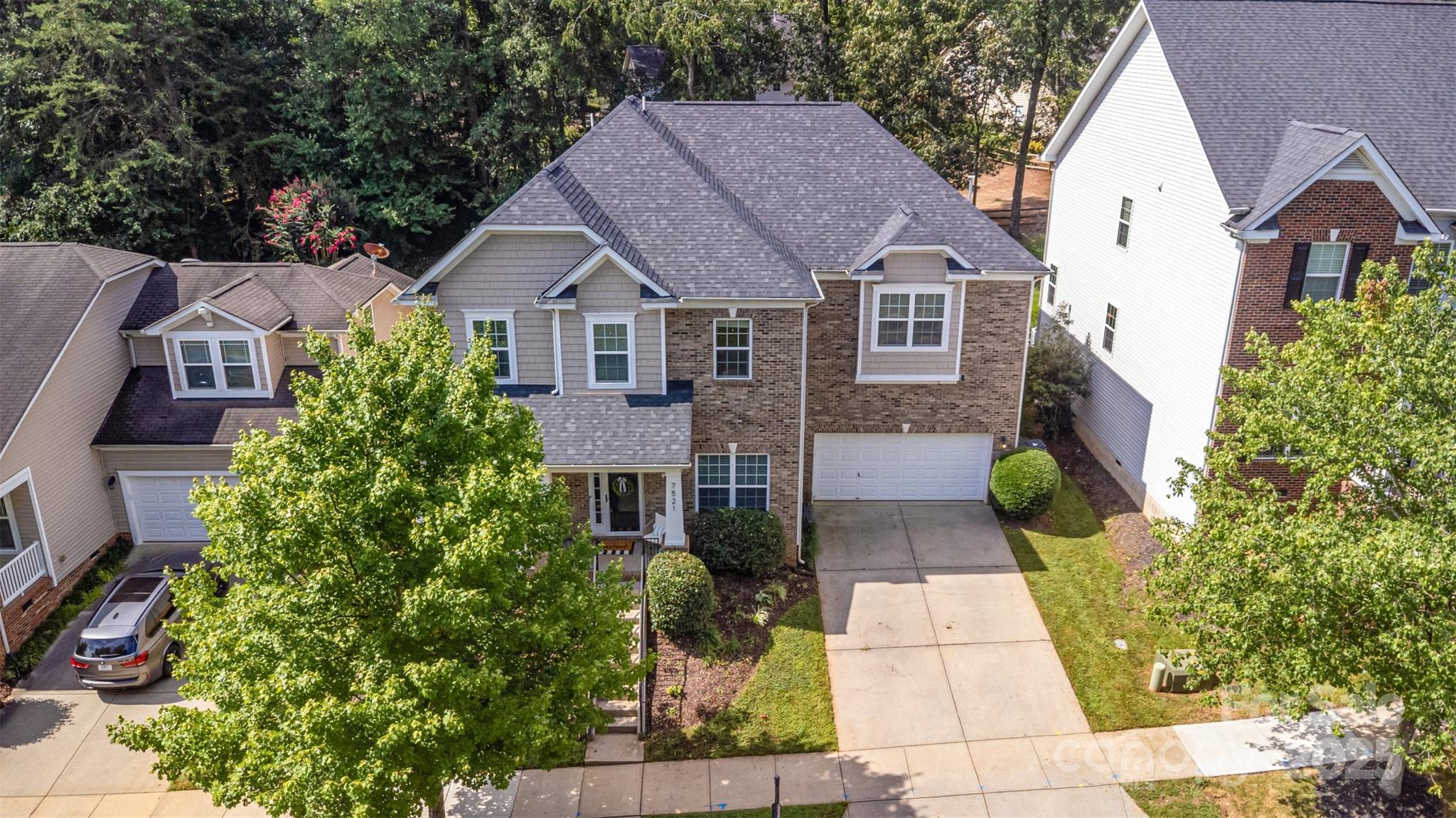 7521 Chaddsley Drive — Huntersville