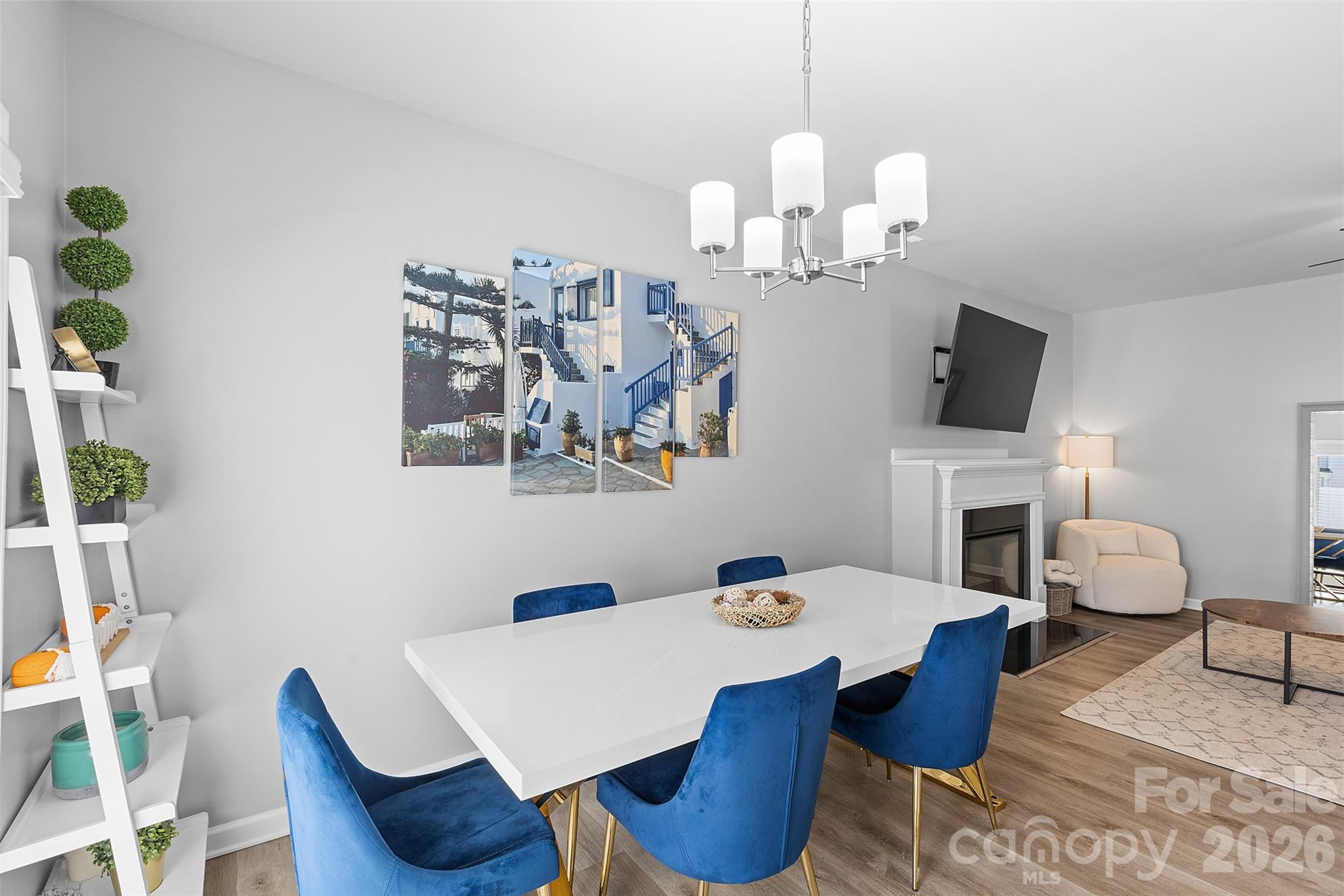 8048 Alderton Lane — Charlotte