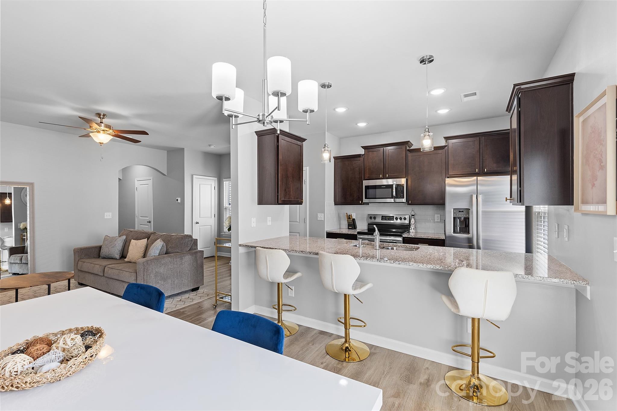 8048 Alderton Lane — Charlotte