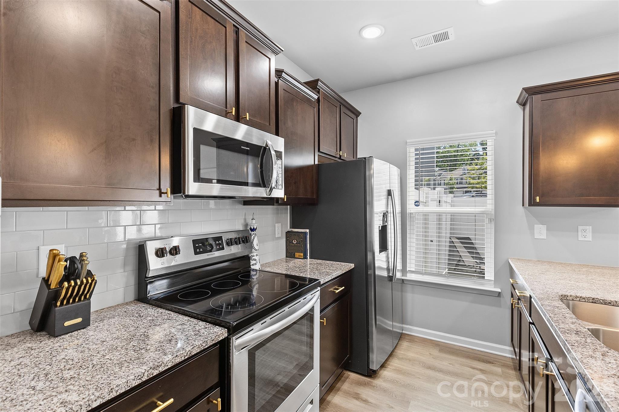 8048 Alderton Lane — Charlotte