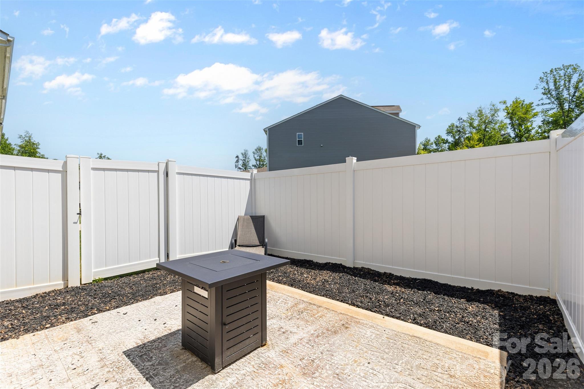 8048 Alderton Lane — Charlotte