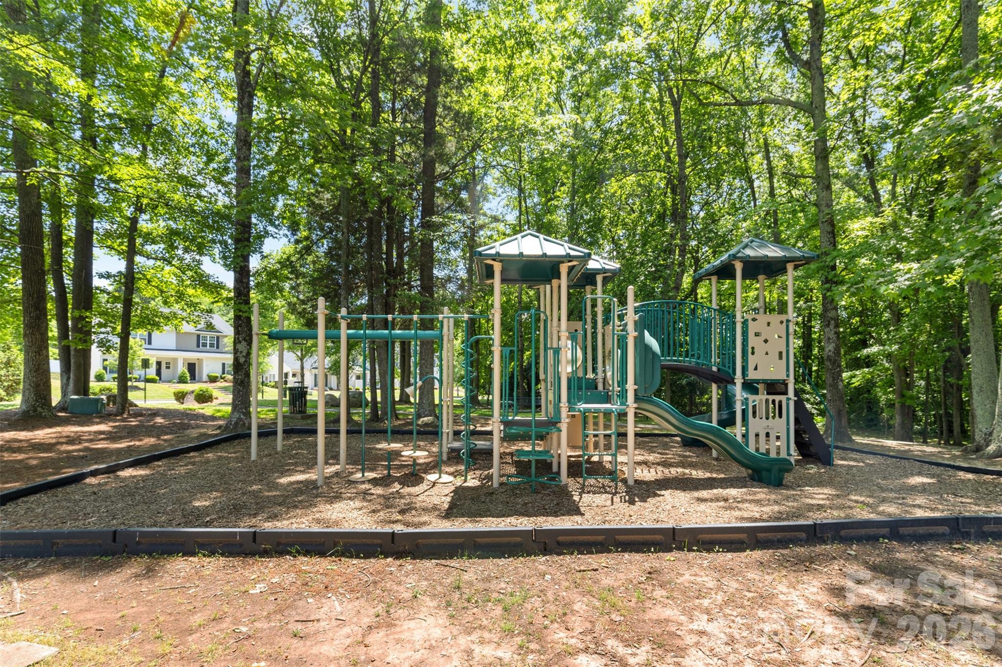 8048 Alderton Lane — Charlotte