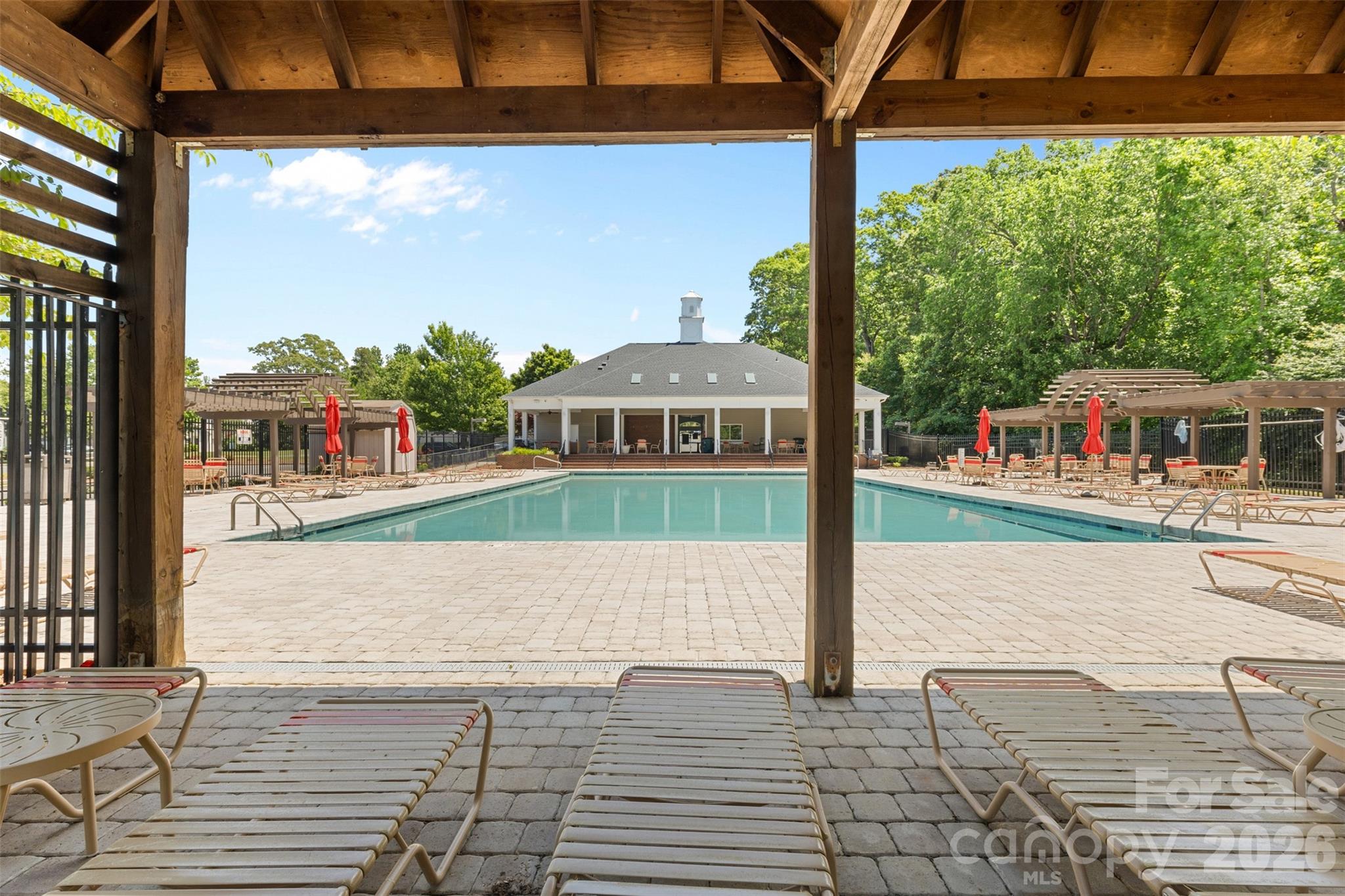 8048 Alderton Lane — Charlotte