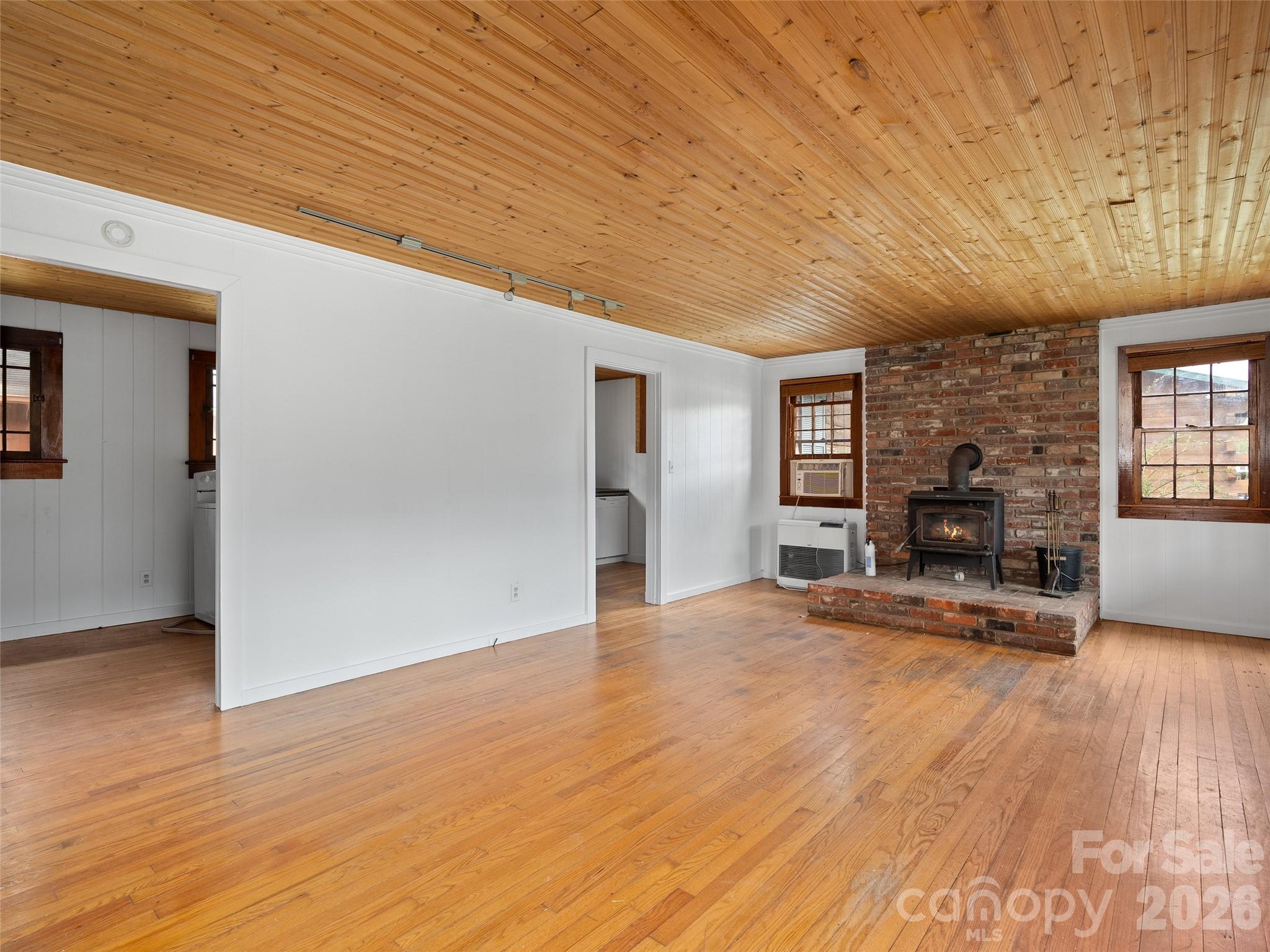 1361 Soco Road — Maggie Valley