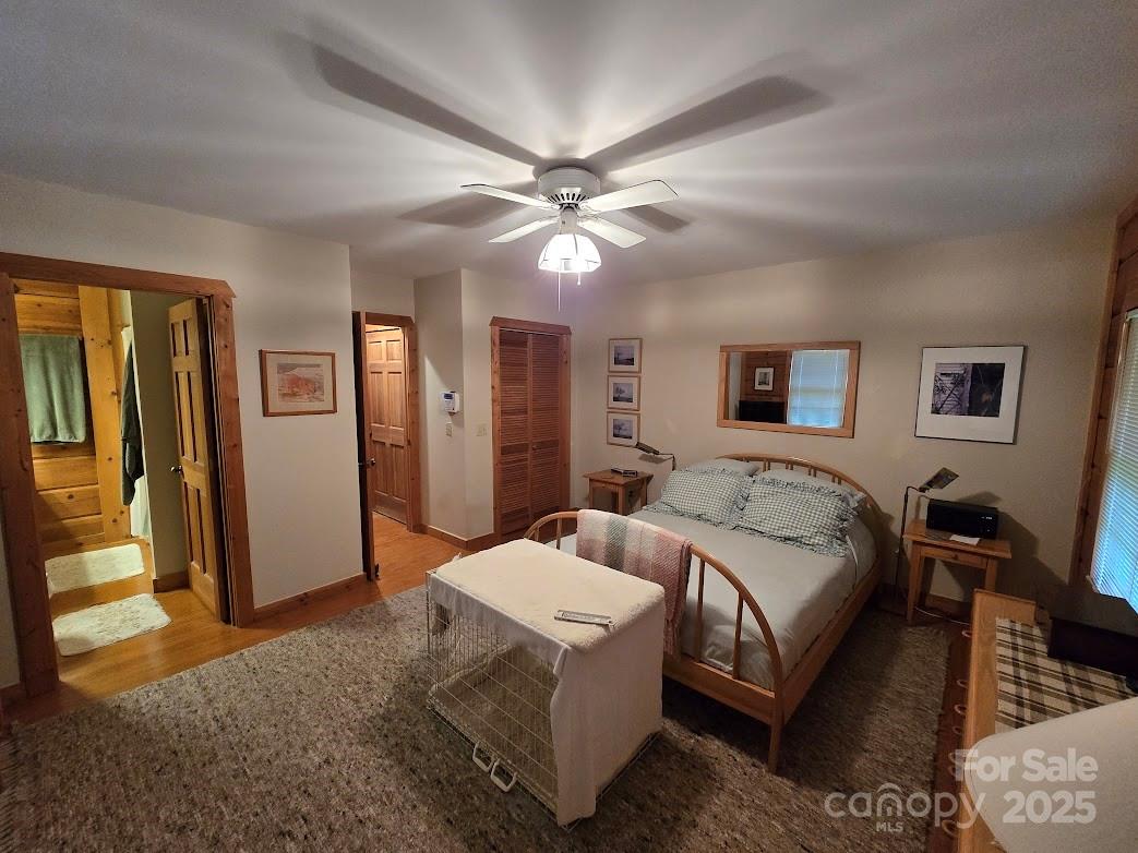 979 Wagon Road #6-8 — Warrensville