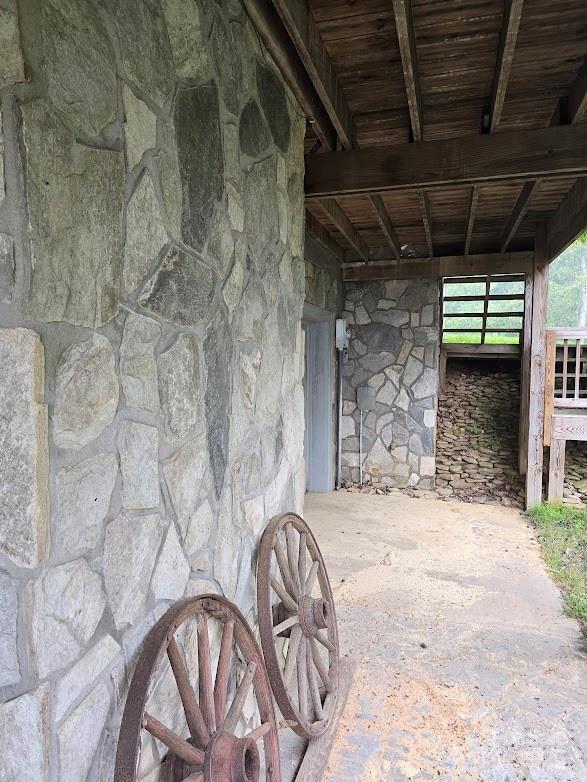 979 Wagon Road #6-8 — Warrensville