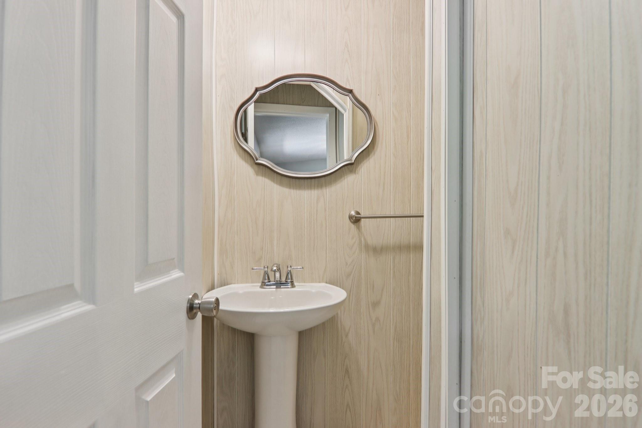 264 Cashdon Drive — Mills River
