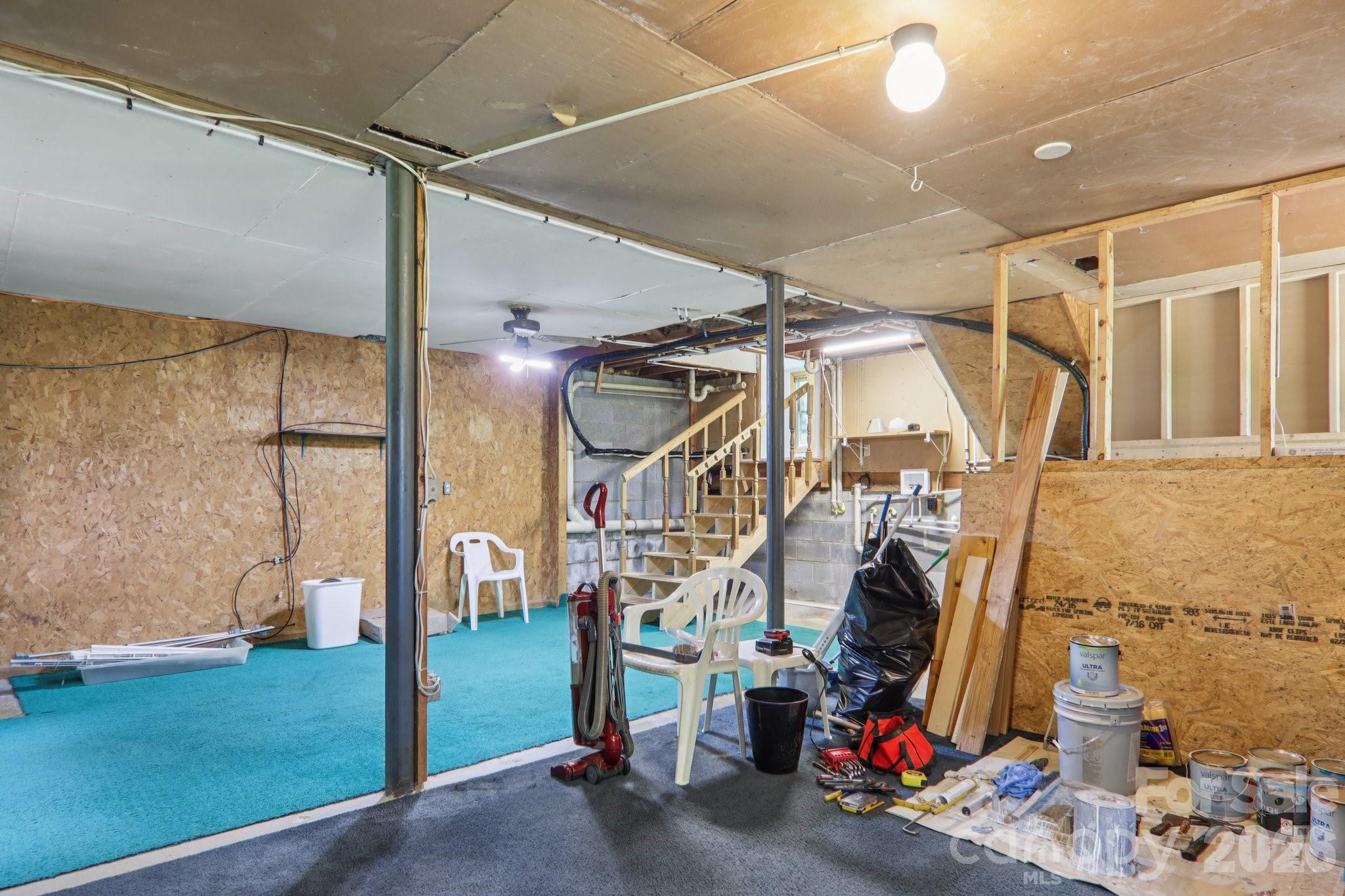 264 Cashdon Drive — Mills River