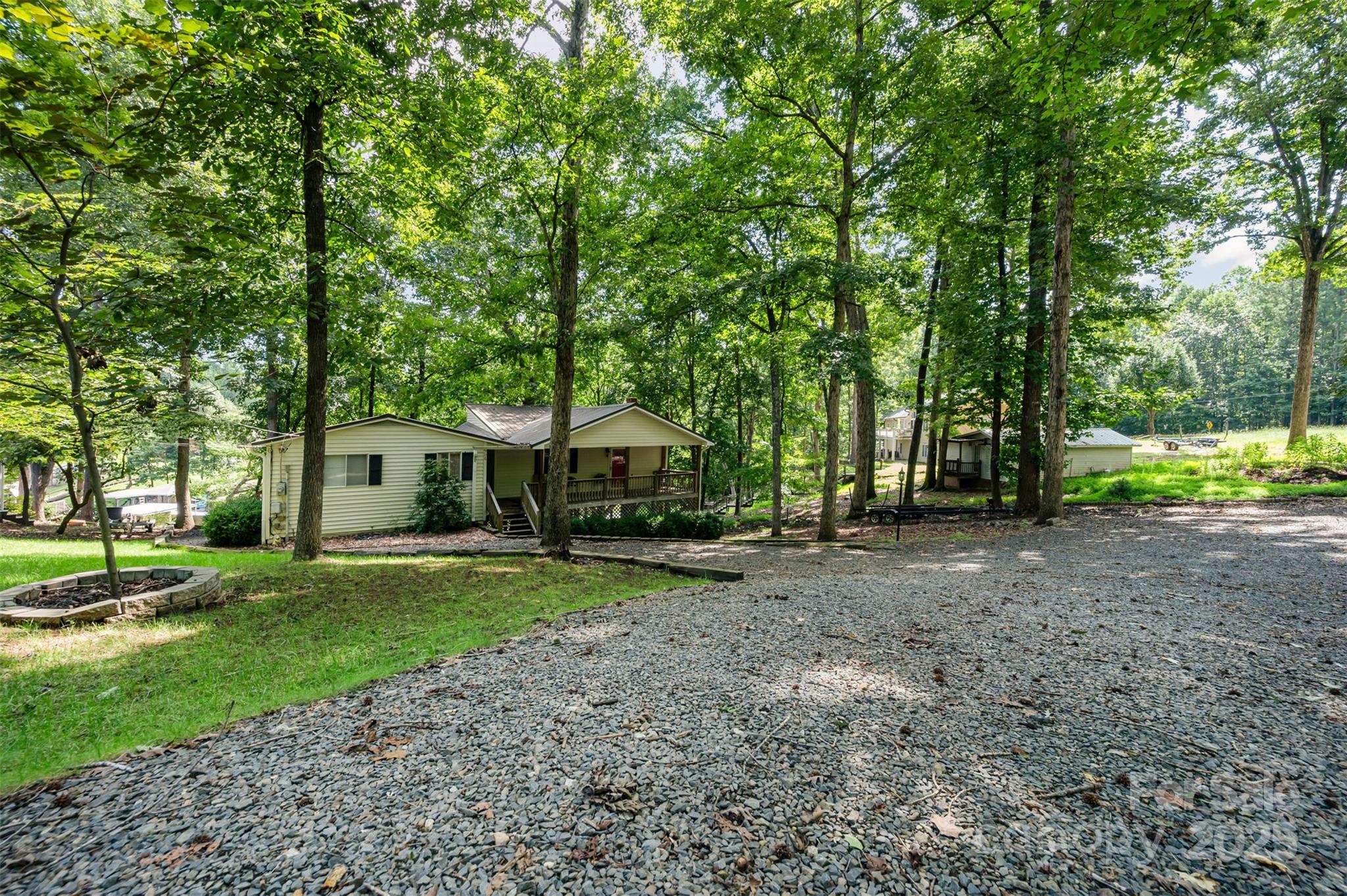 494 Deerfield Road — Mount Gilead