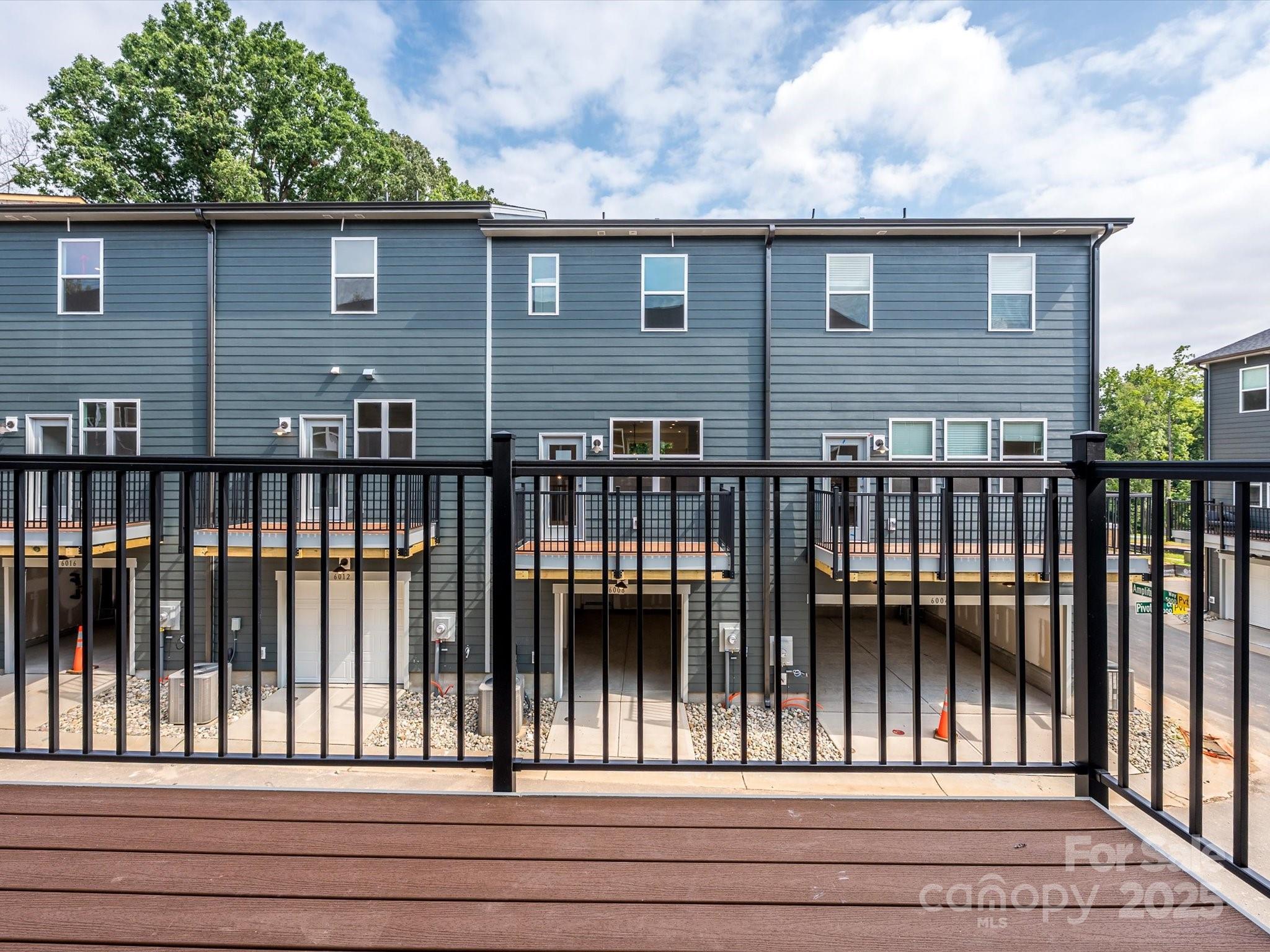 6009 Pivot Court — Charlotte