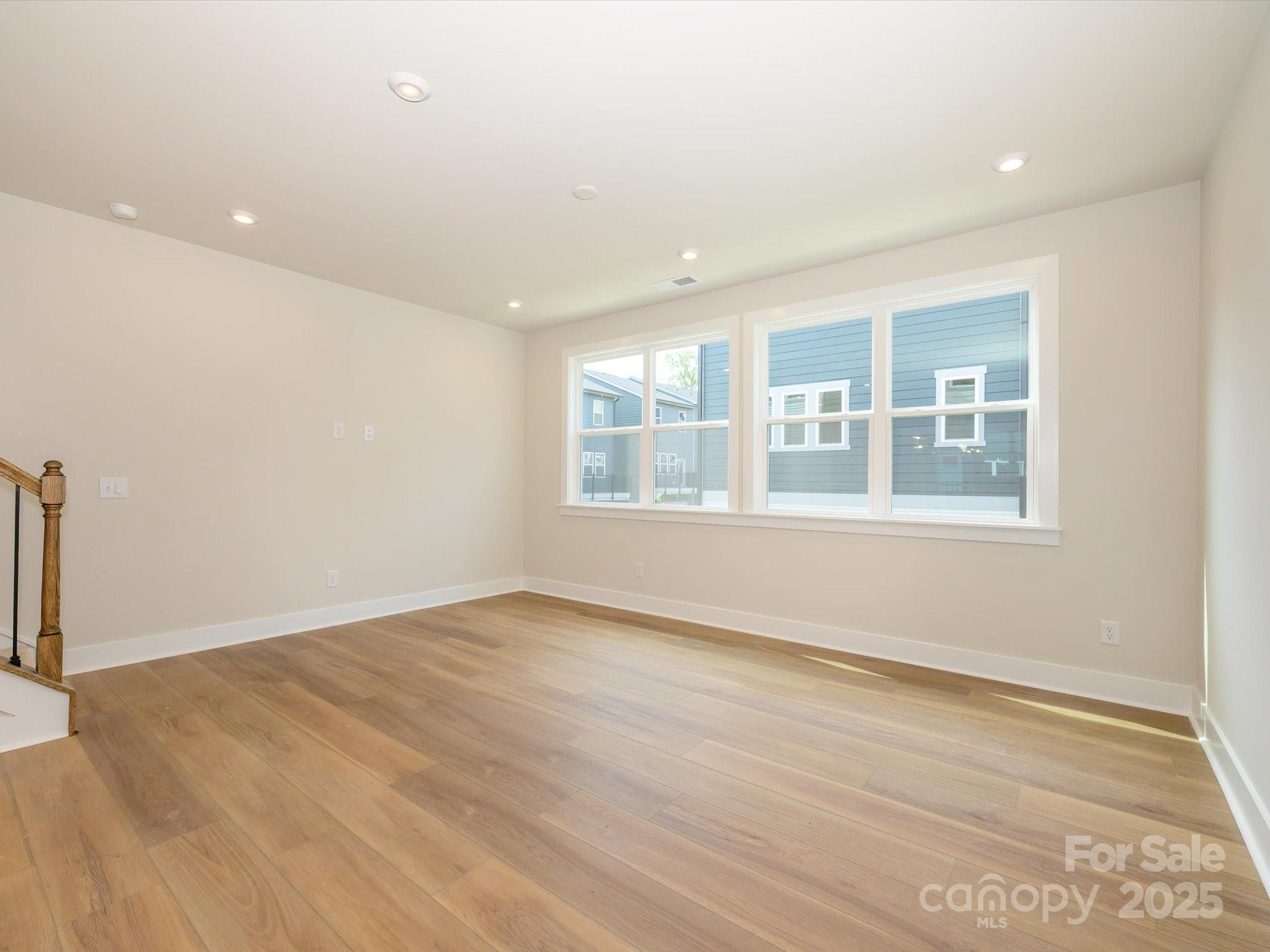 6009 Pivot Court — Charlotte