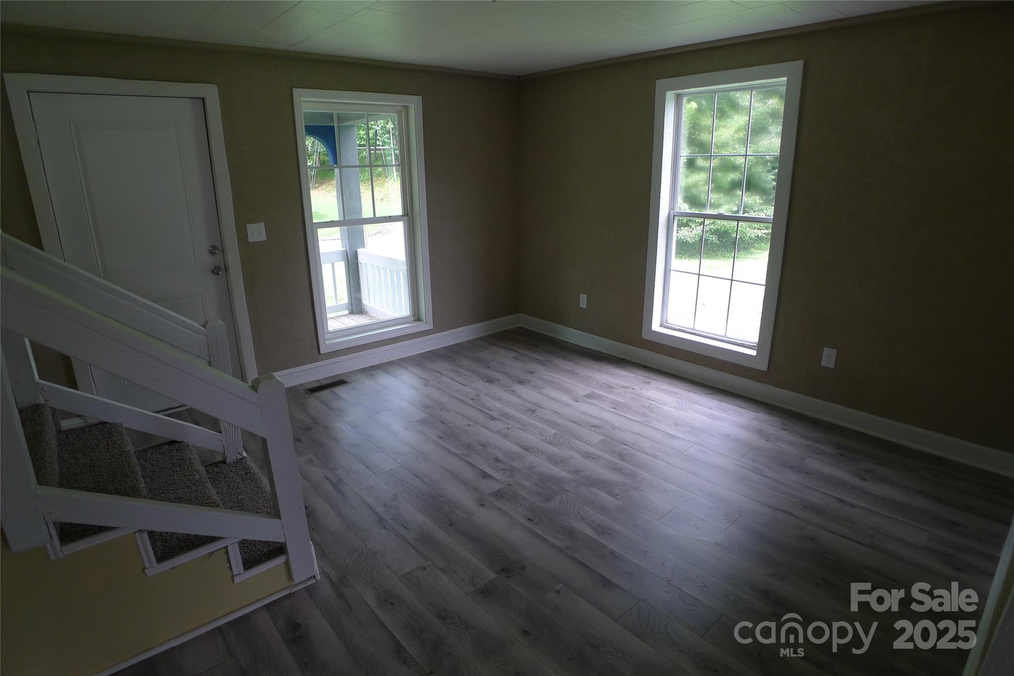 816 Olympia Street #292 — Lexington