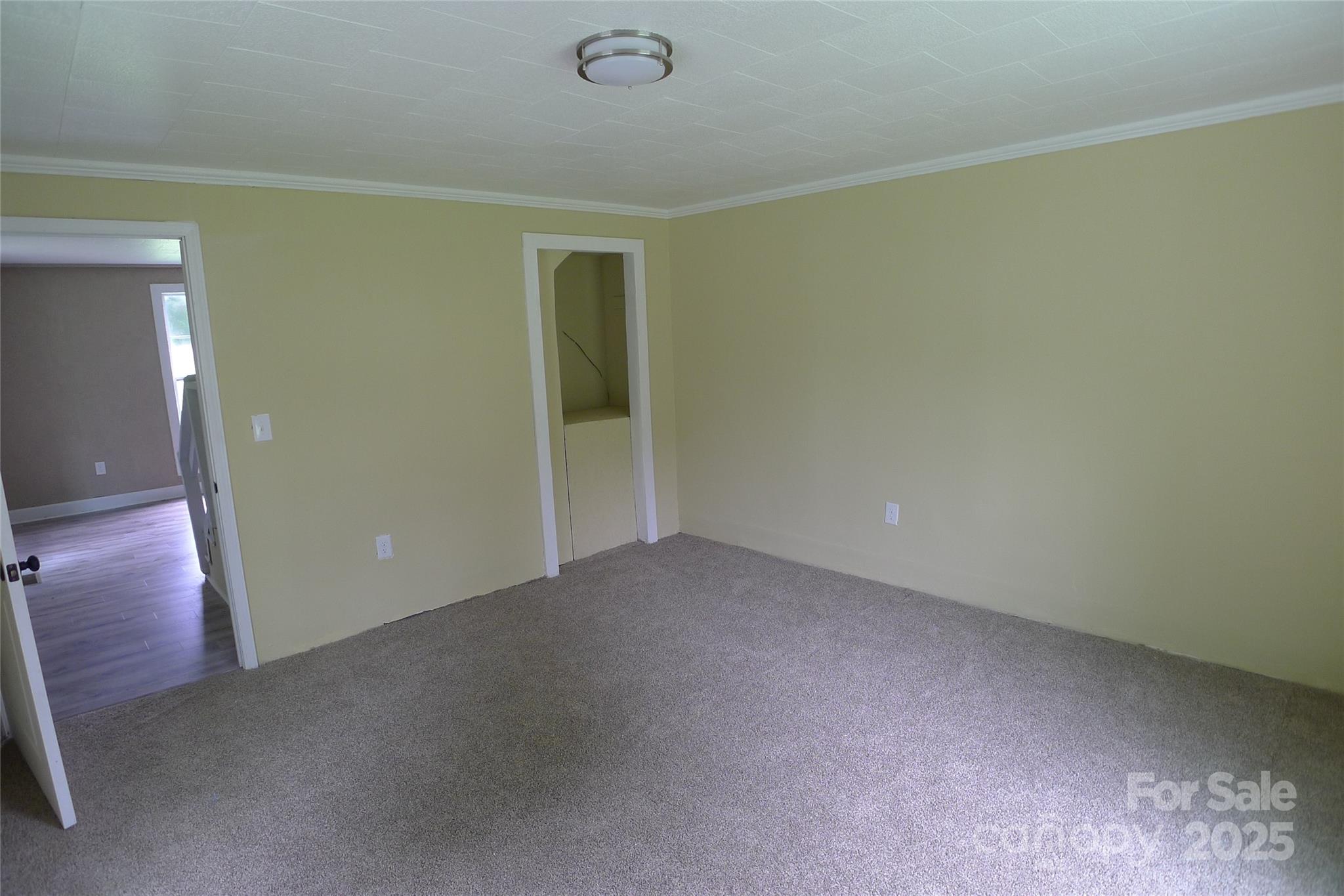 816 Olympia Street #292 — Lexington