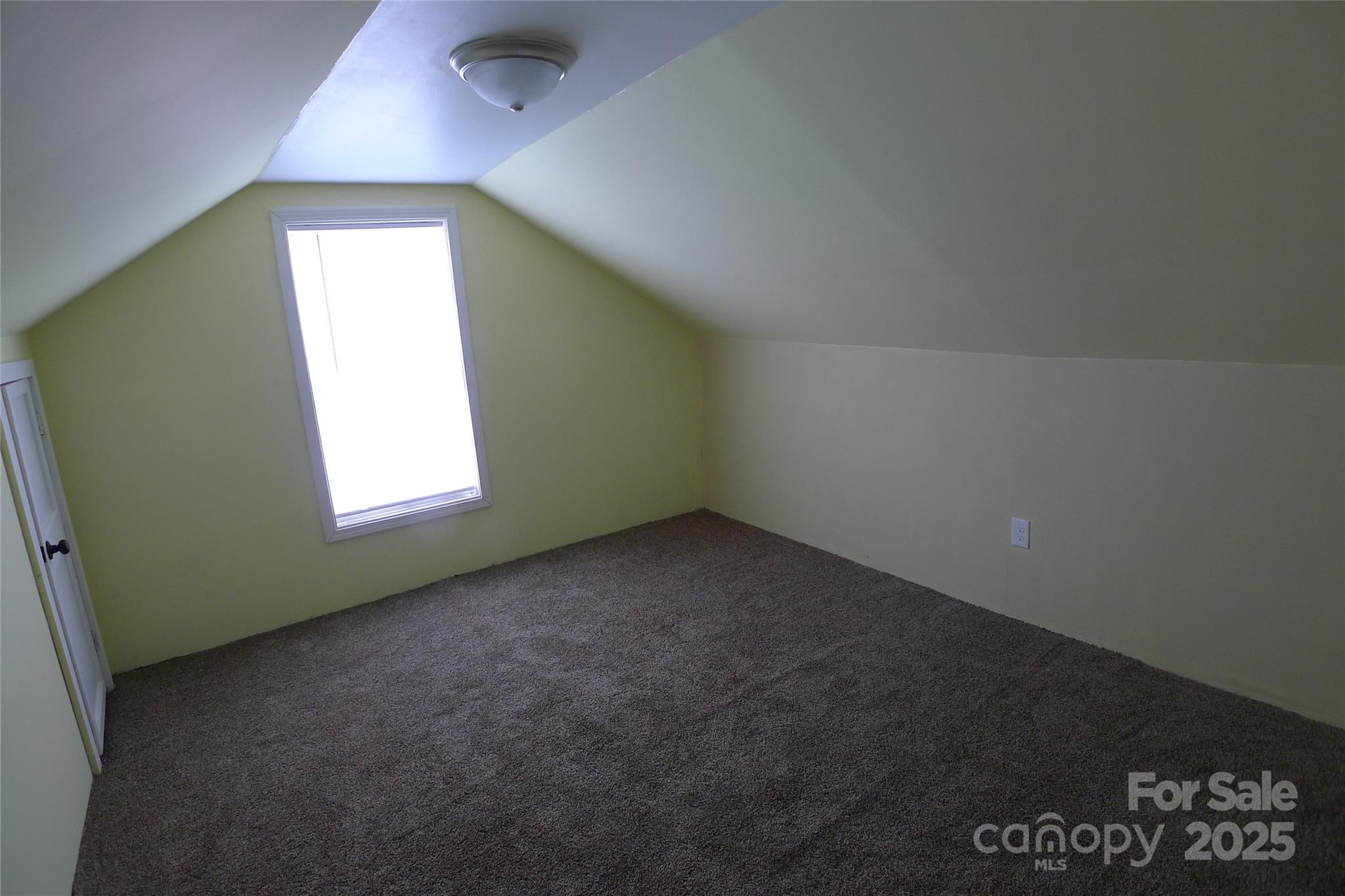 816 Olympia Street #292 — Lexington
