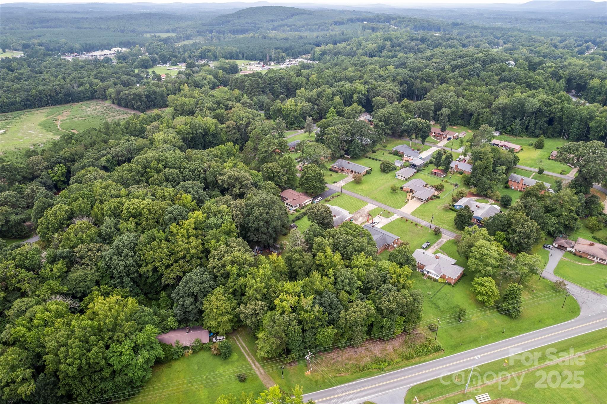 320 Forest Park Drive — Denton