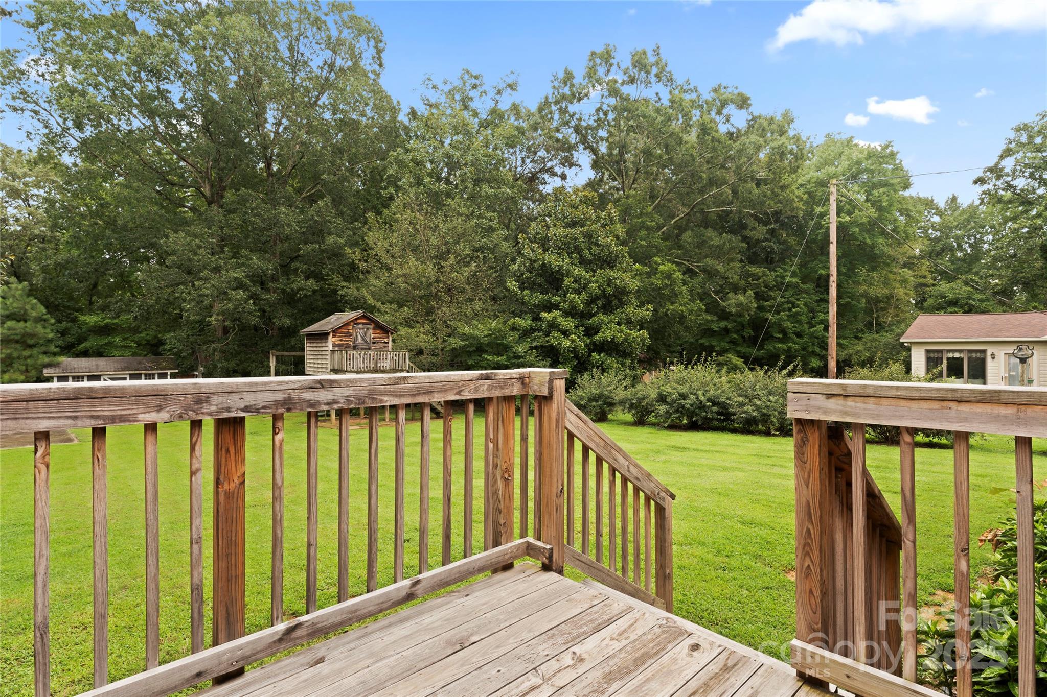 320 Forest Park Drive — Denton