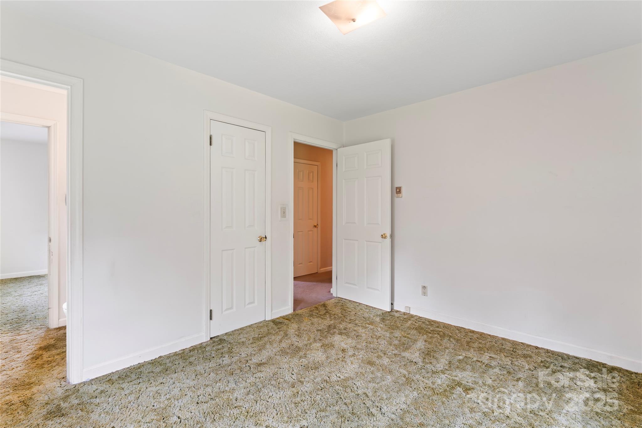 320 Forest Park Drive — Denton