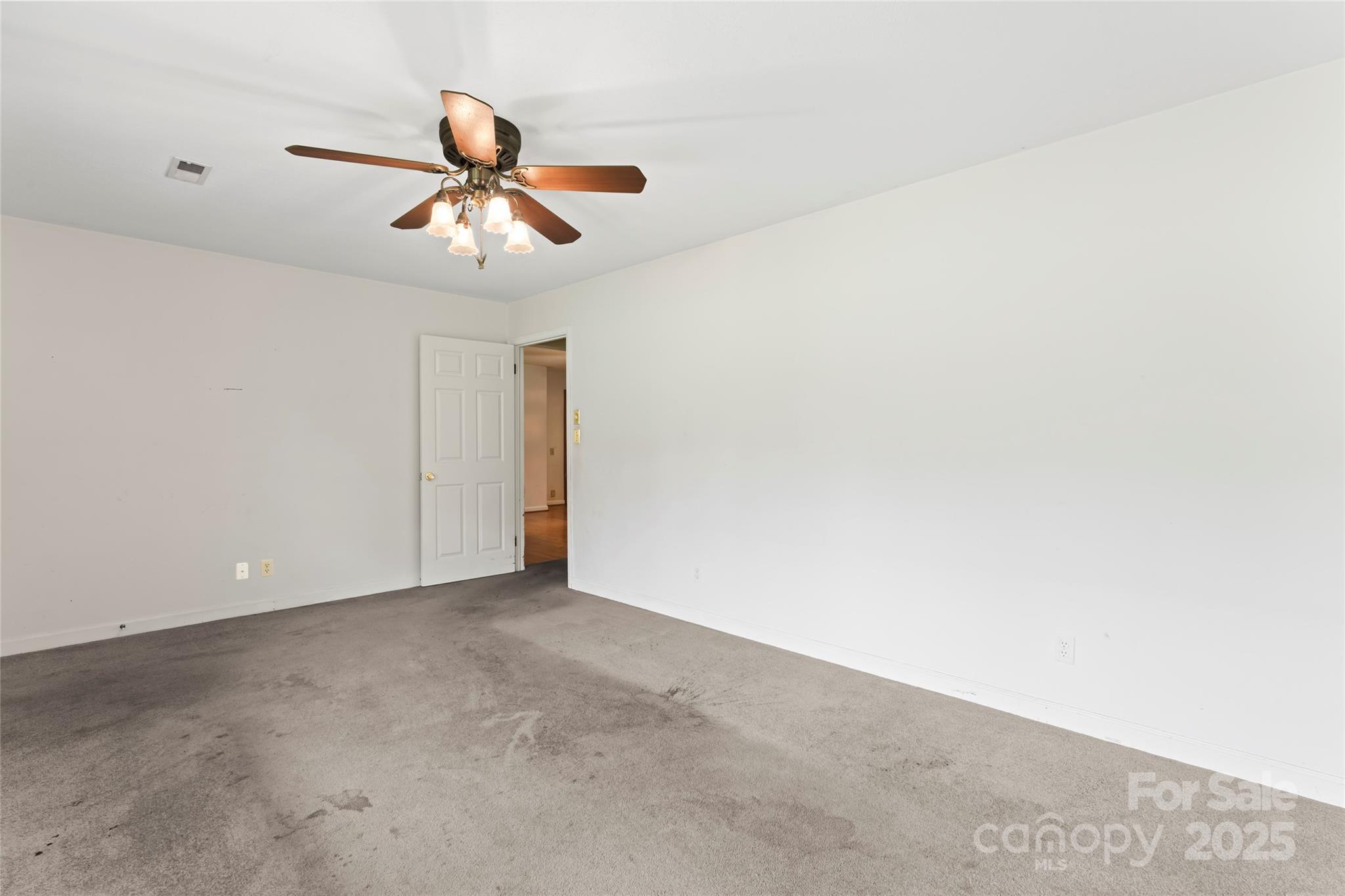 320 Forest Park Drive — Denton