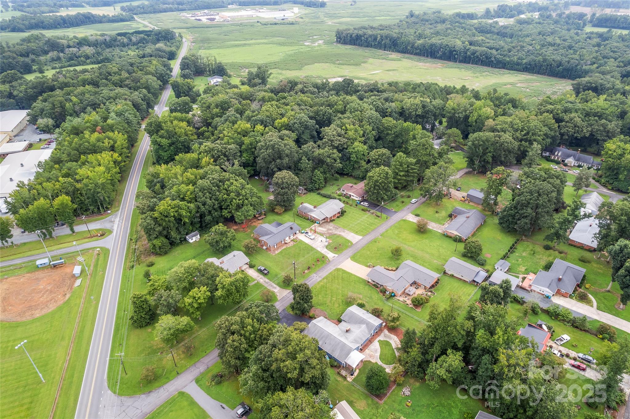320 Forest Park Drive — Denton