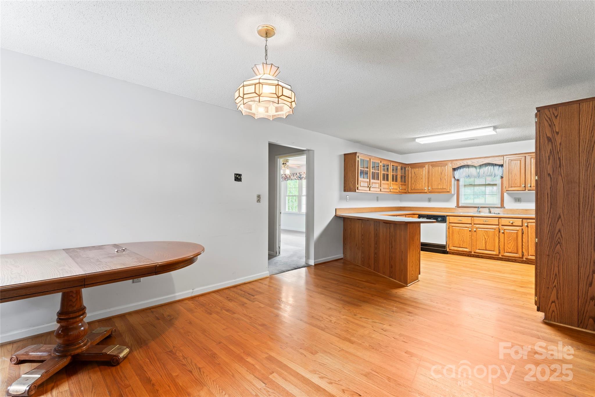 320 Forest Park Drive — Denton