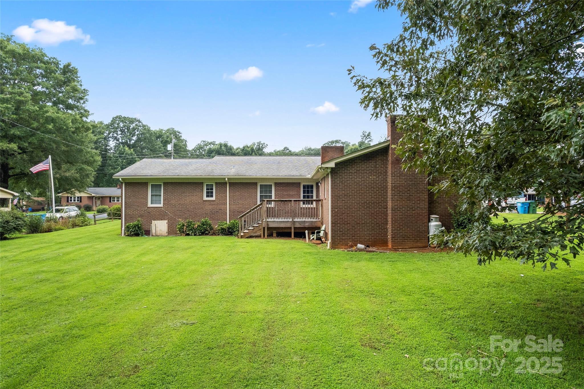 320 Forest Park Drive — Denton