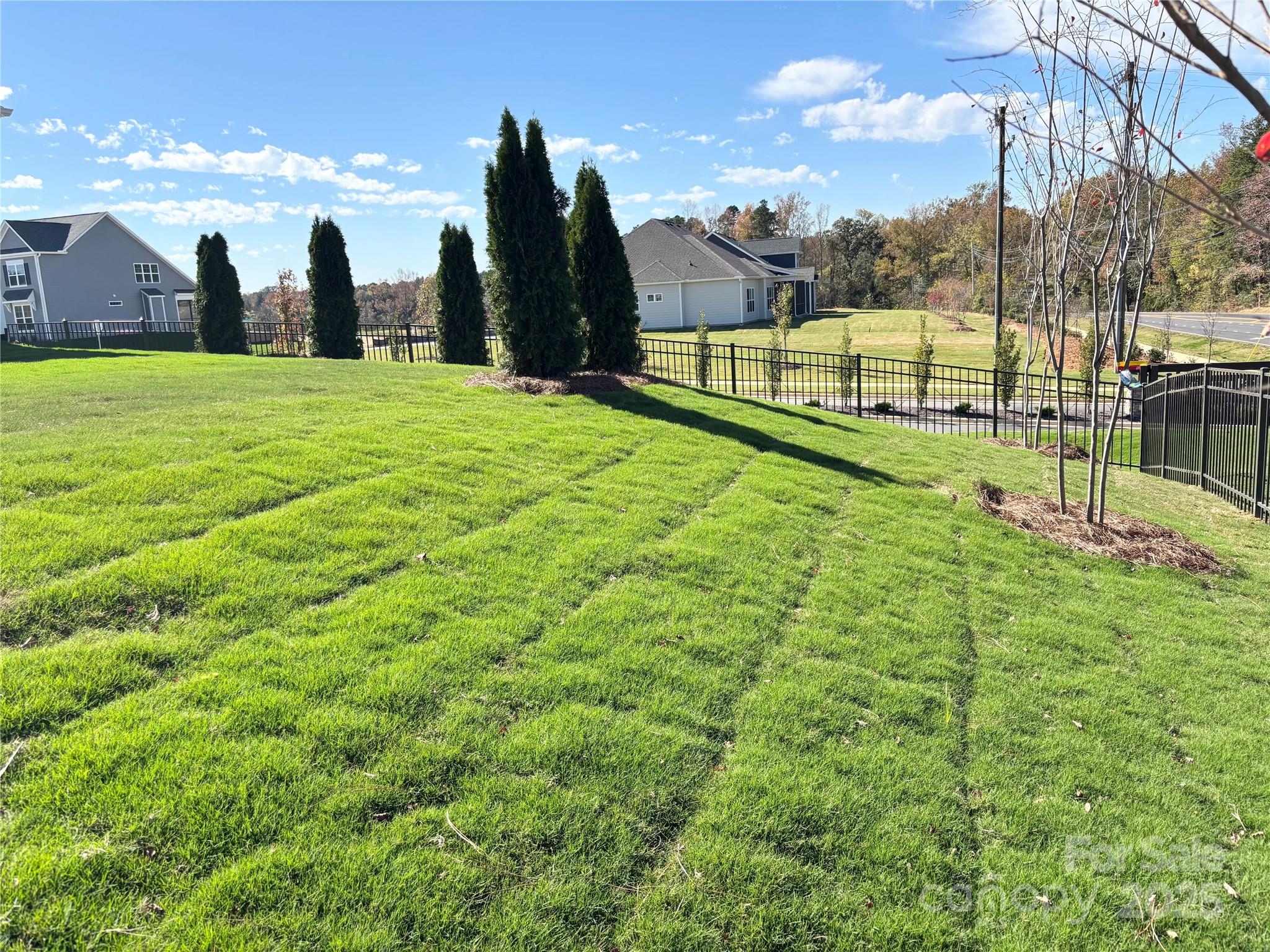 6907 Glen Abbey Lane — Mount Pleasant