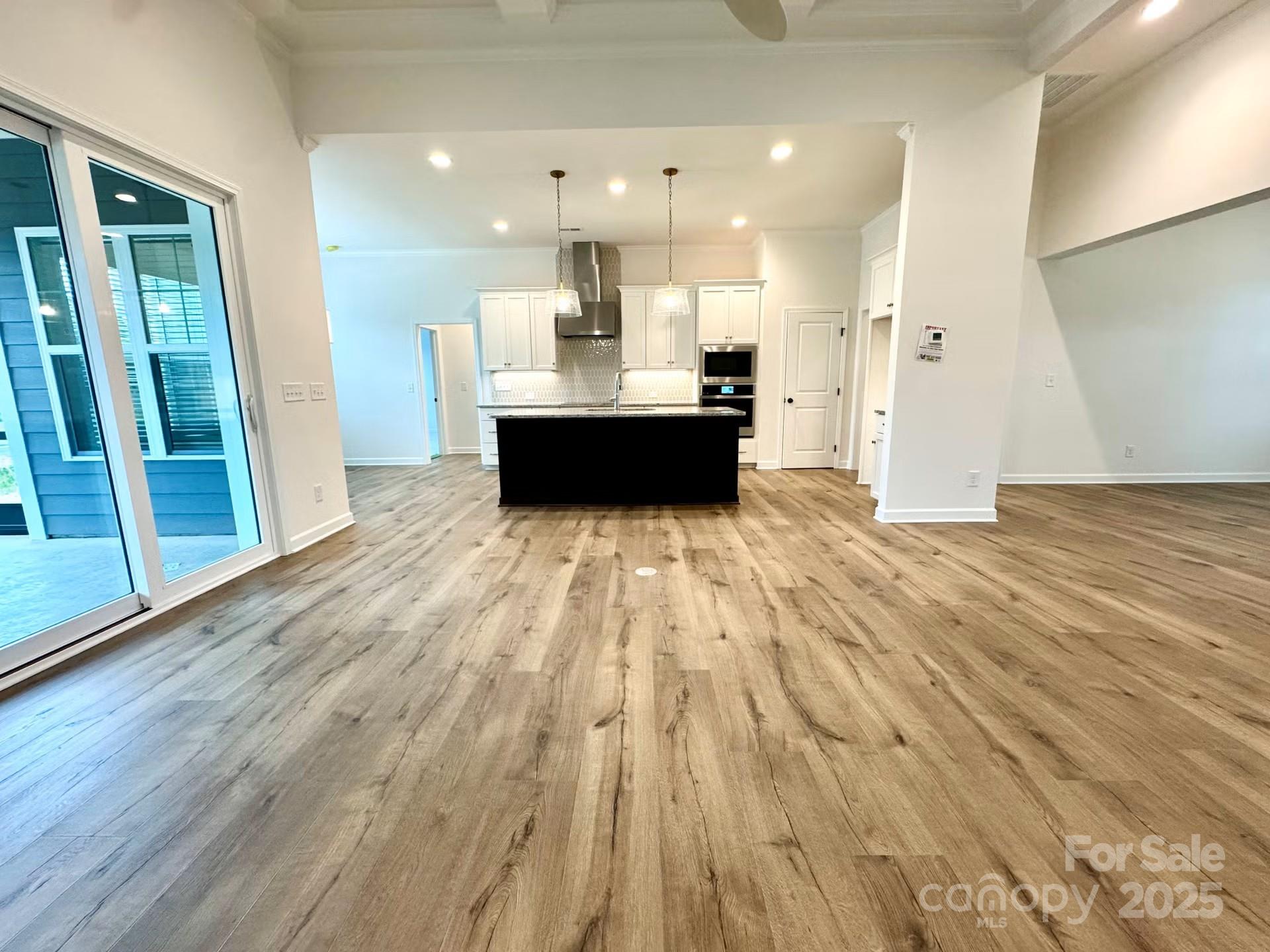 6907 Glen Abbey Lane — Mount Pleasant