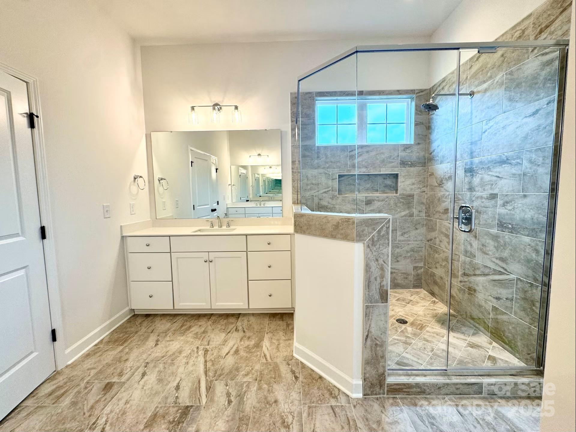 6907 Glen Abbey Lane — Mount Pleasant