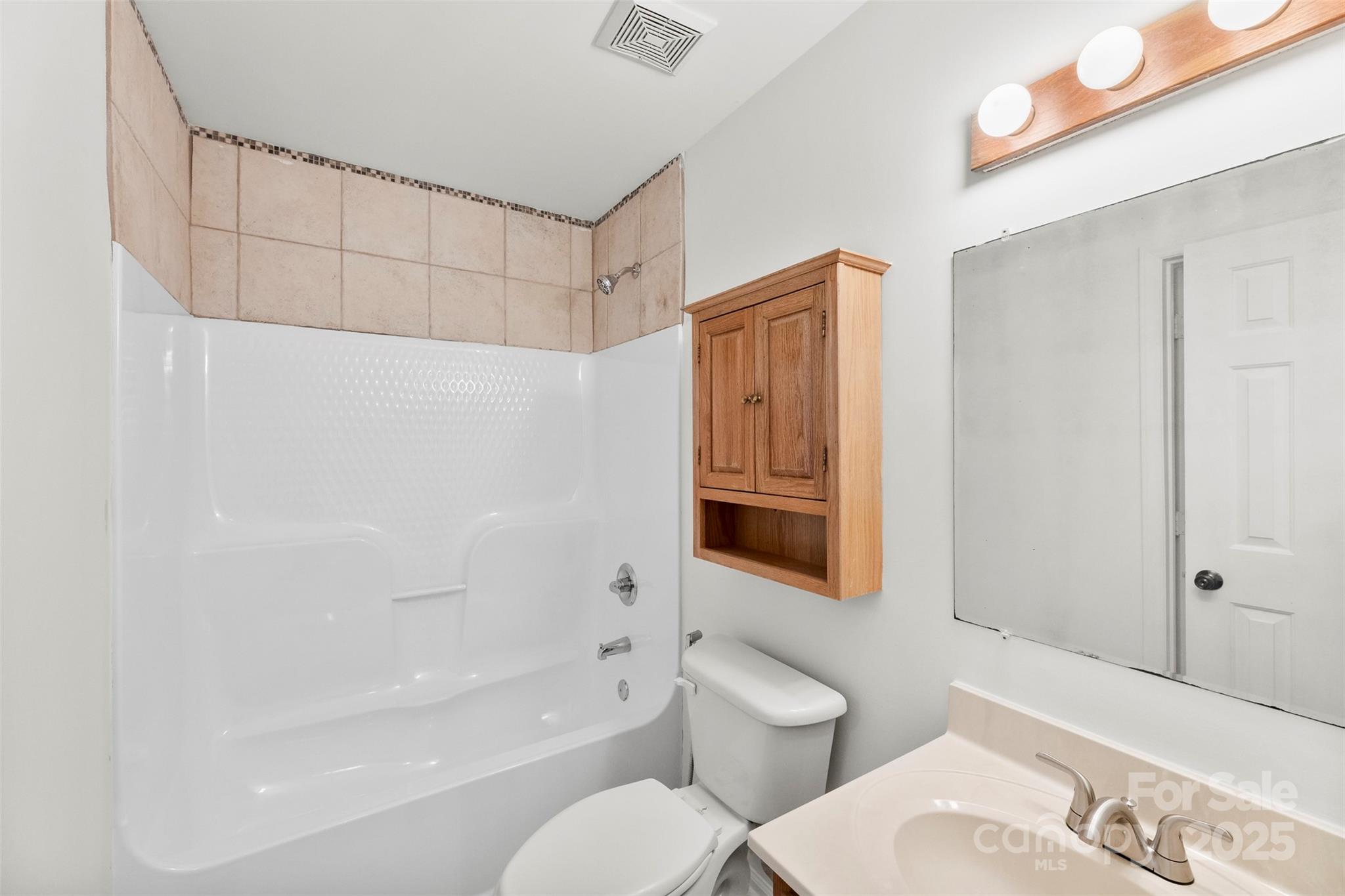 117 S Enochville Avenue — Kannapolis