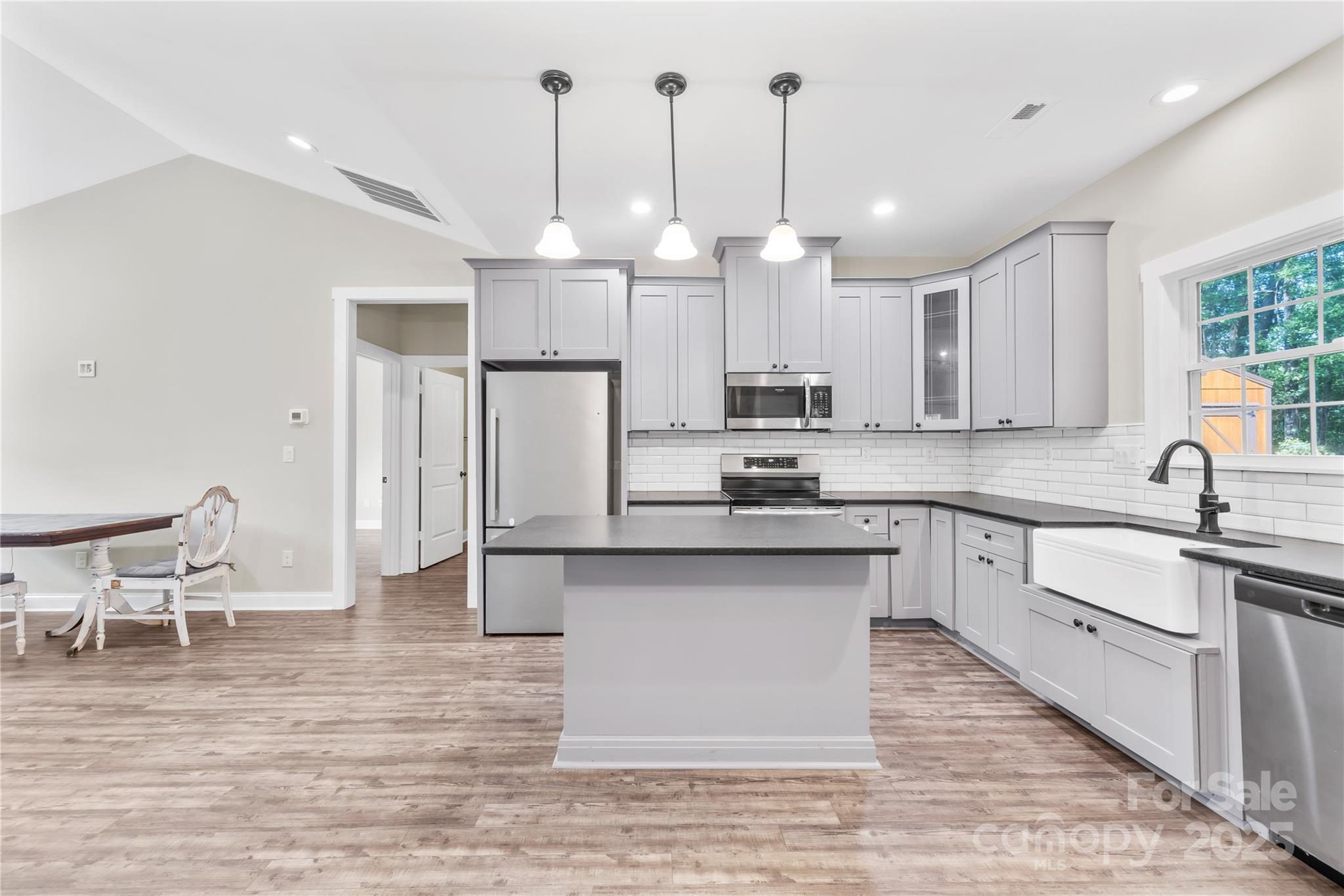 1029 Hunter Valley Road — Shelby
