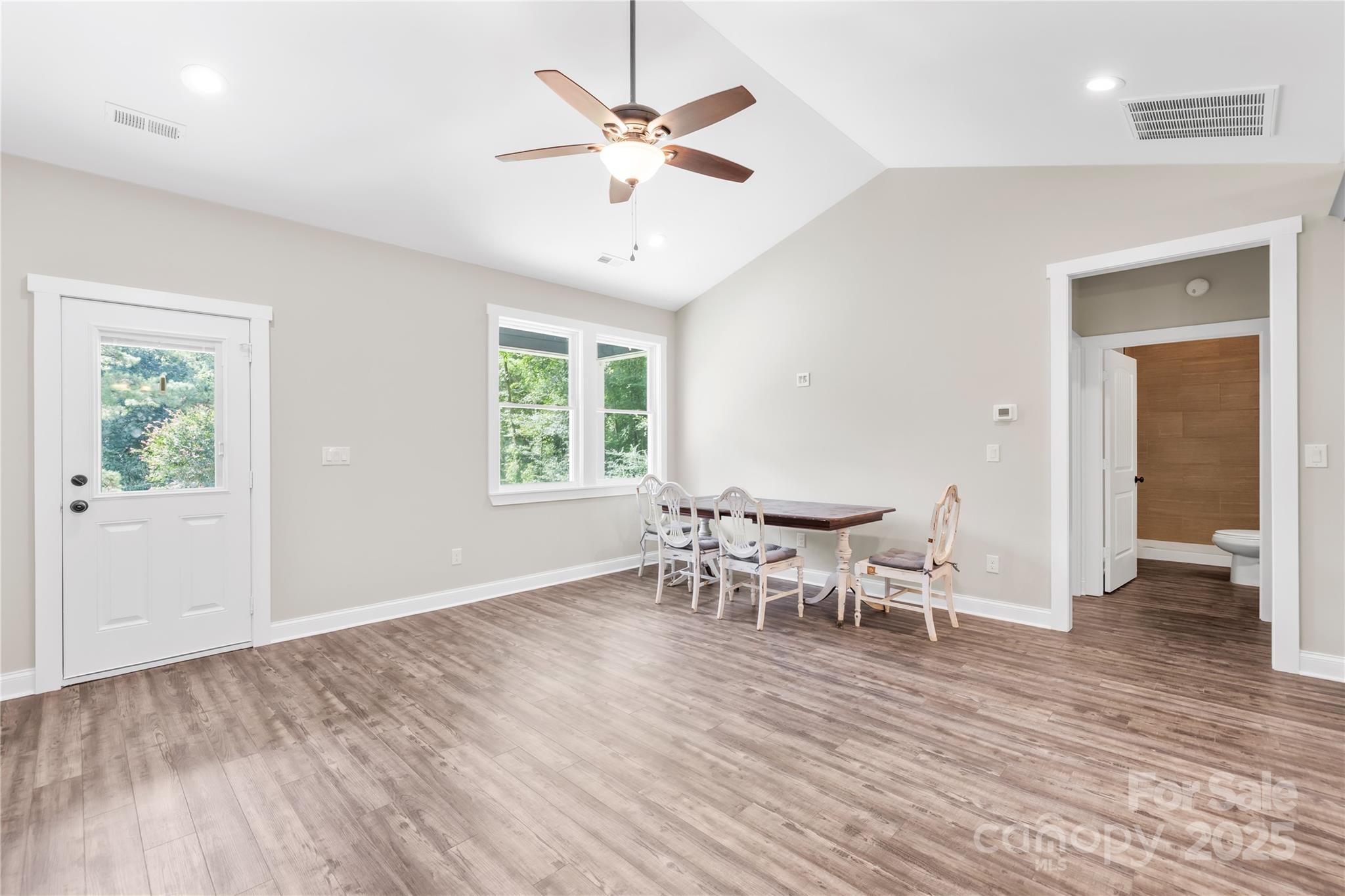 1029 Hunter Valley Road — Shelby
