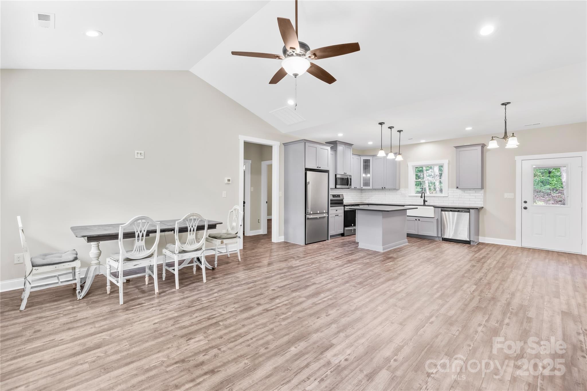 1029 Hunter Valley Road — Shelby