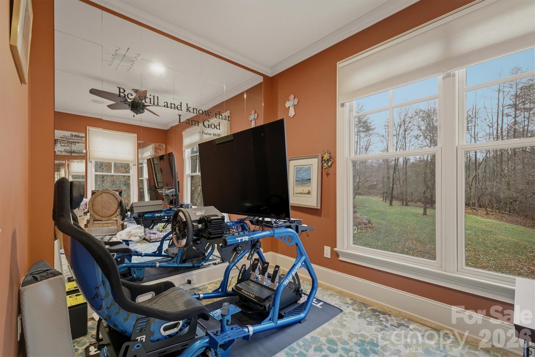 303 Constitution Drive — Morganton