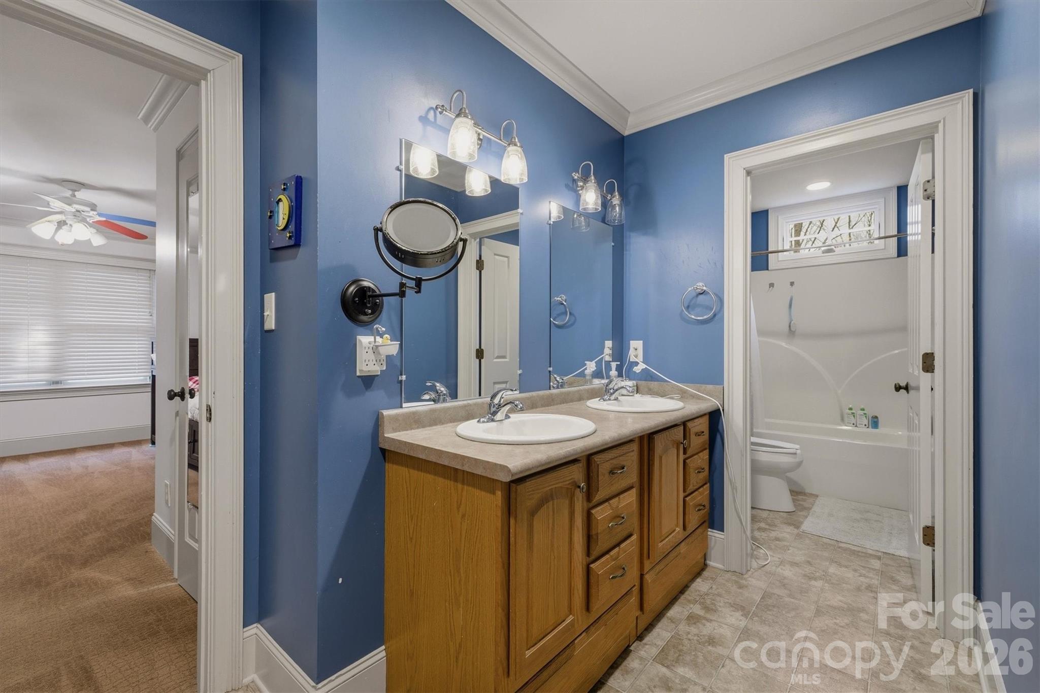303 Constitution Drive — Morganton