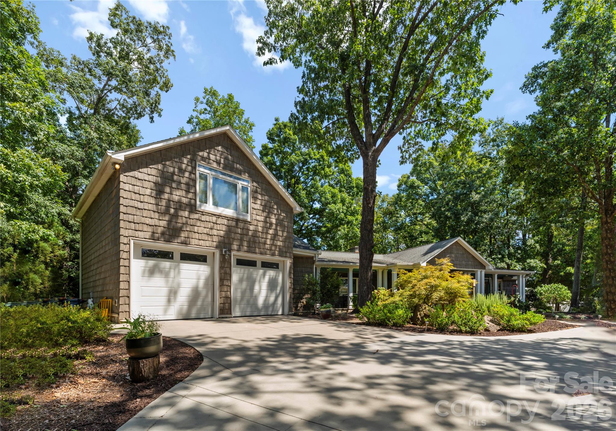 16318 Belle Isle Drive — Cornelius