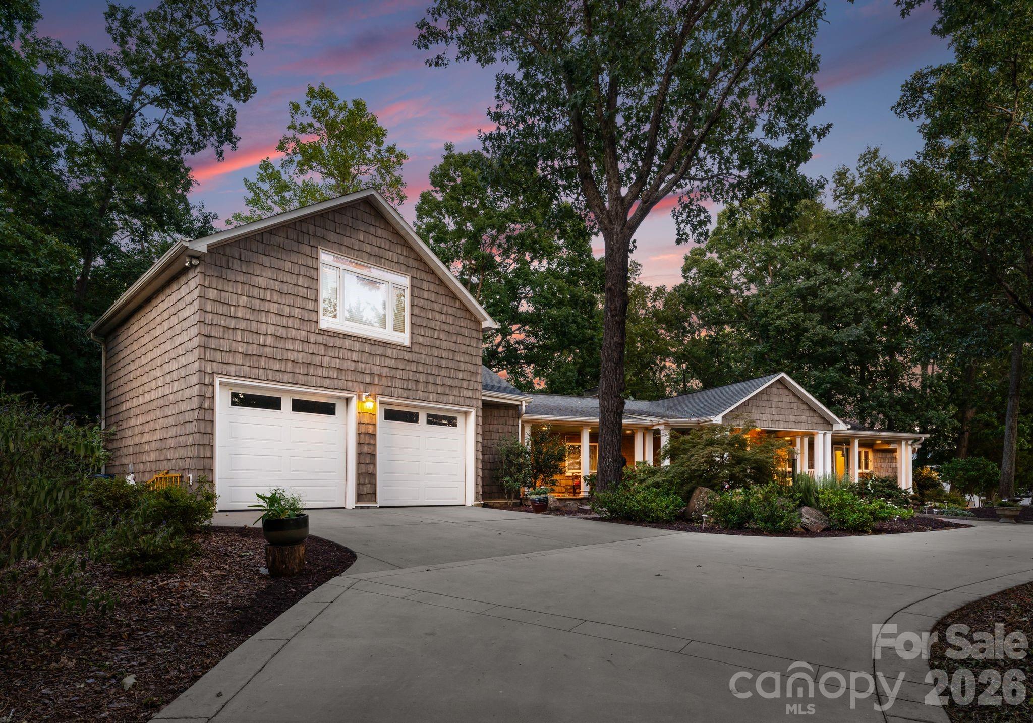 16318 Belle Isle Drive — Cornelius