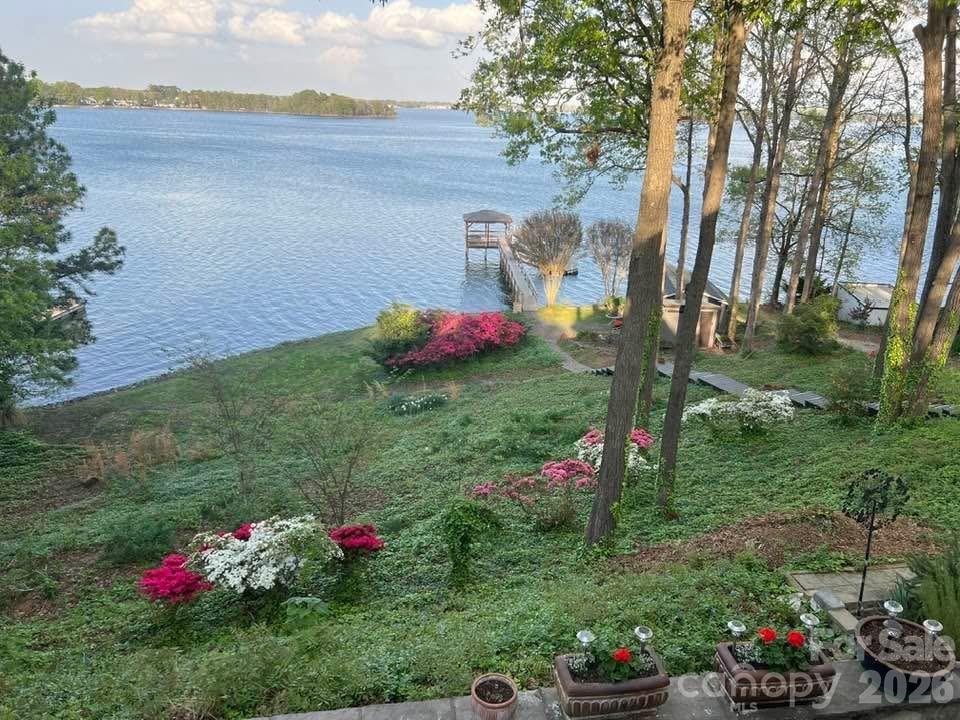 16318 Belle Isle Drive — Cornelius